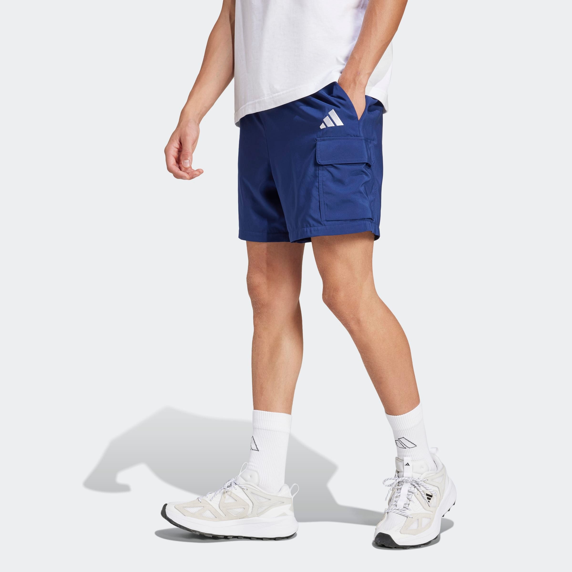 adidas Sportswear Shorts "ESSENTIALS SMALL LOGO CARGO CHELSEA"