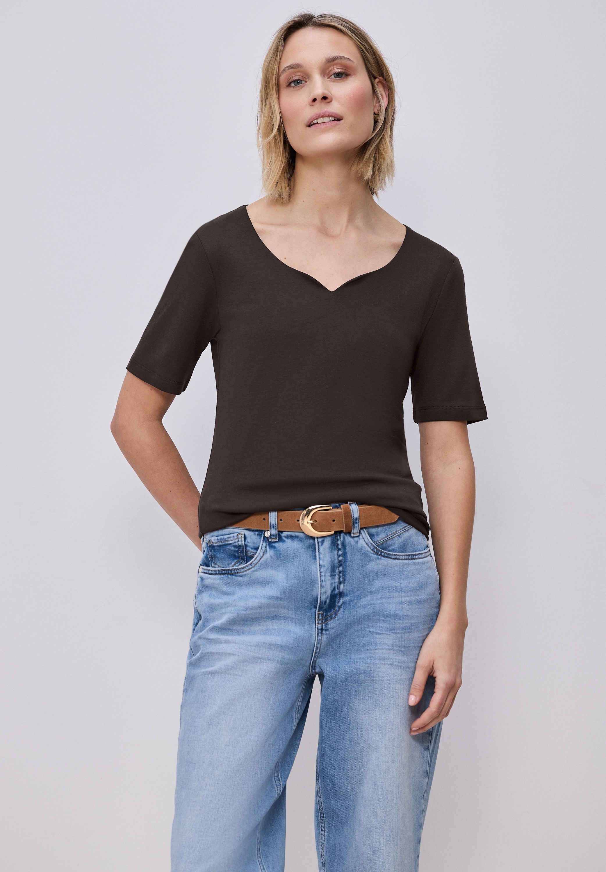 STREET ONE T-shirt à manches courtes »Style Ada« T-shirt d'été avec décolleté en cœur