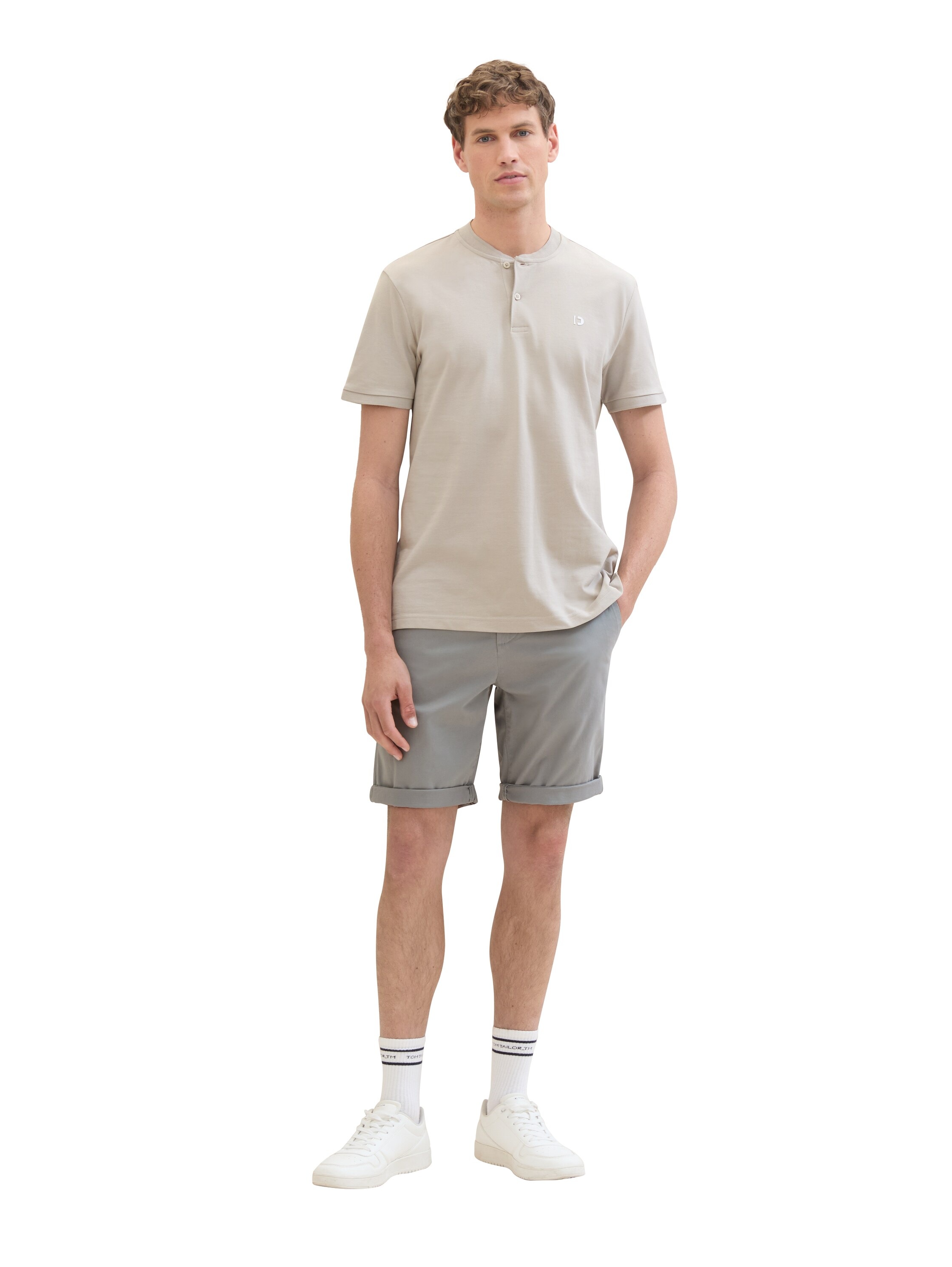 TOM TAILOR Denim Chinoshorts, mit Eingrifftaschen und Stretch