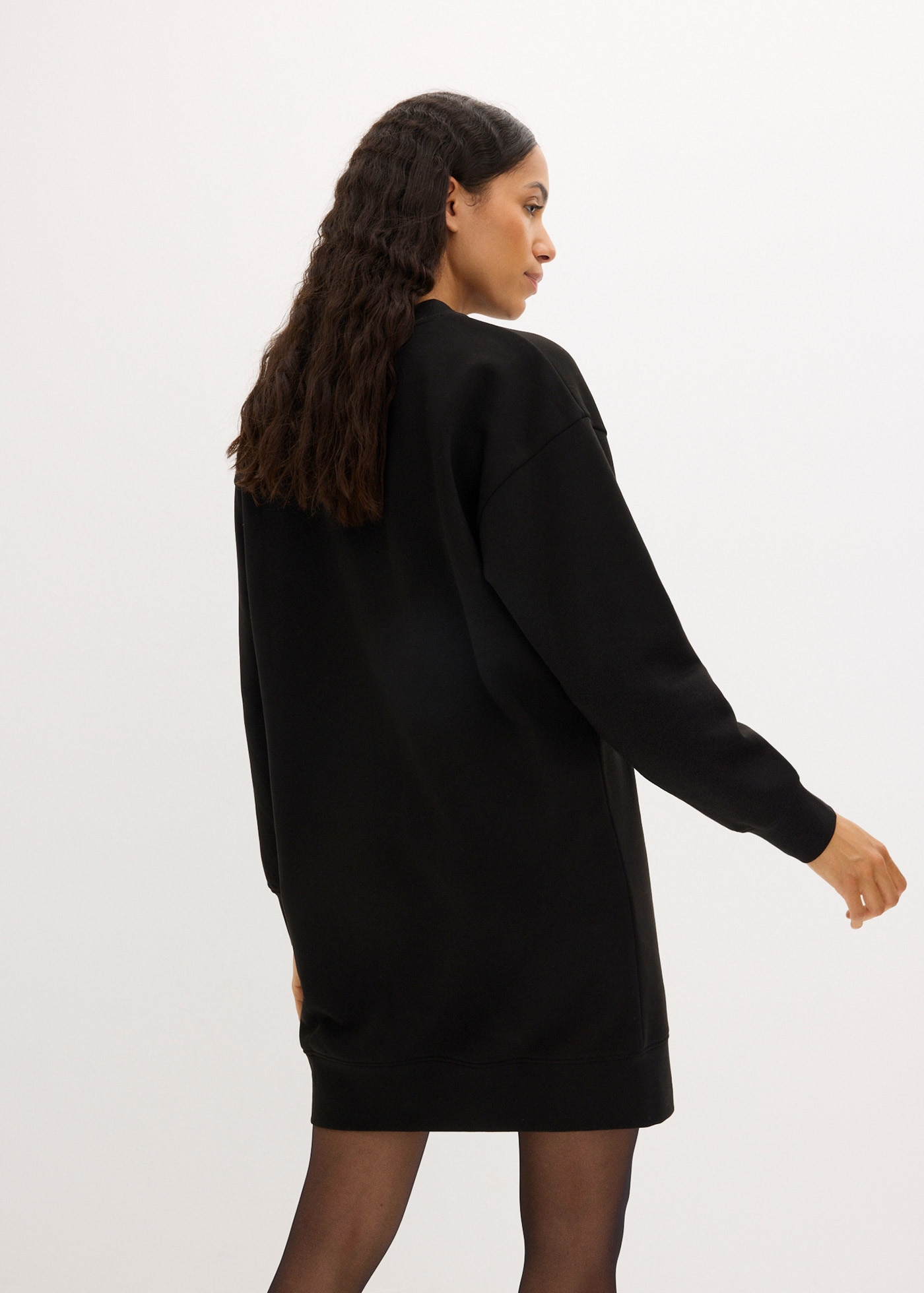 bonprix Robe en sweat »Oversized Sweatkleid« für den Alltag, dickeres Material, Oversize-Passform