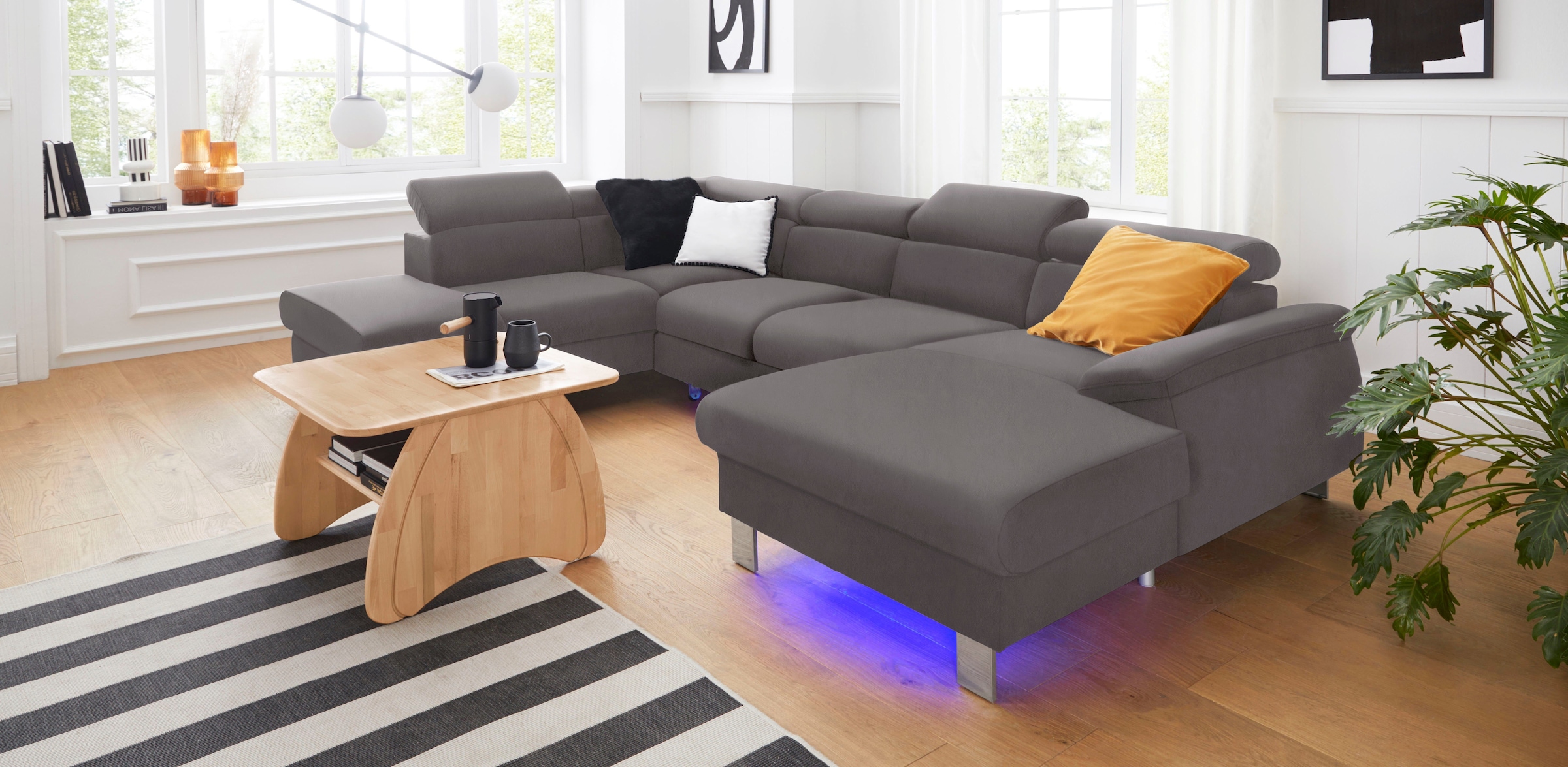 COTTA Ensemble rembourré »Komaris U-Form, B: 320 bzw. 100 cm (Set: Wohnlandschaft & Hocker)« Set,  mit Kopfteilverstellung, optional Bettfunktion, Bettkasten & Licht