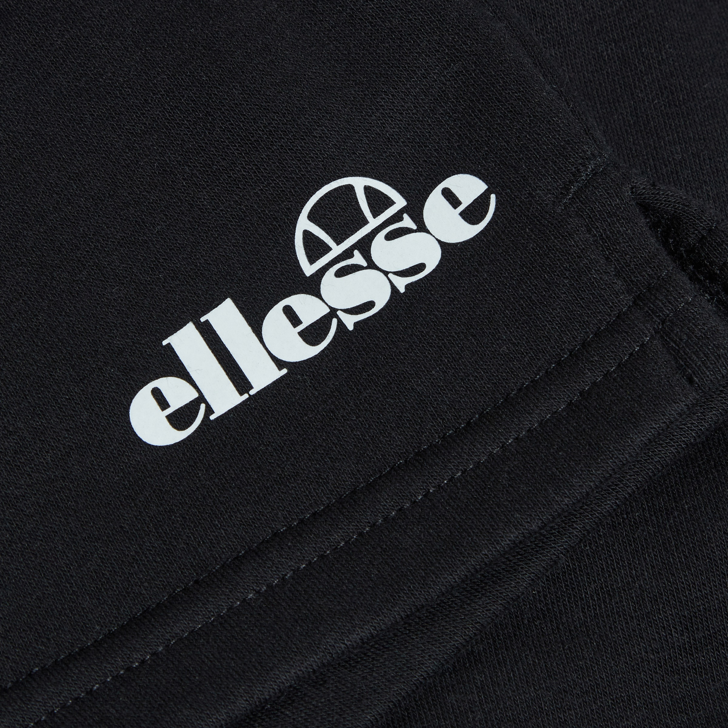 Ellesse Shorts »M SHORTS«