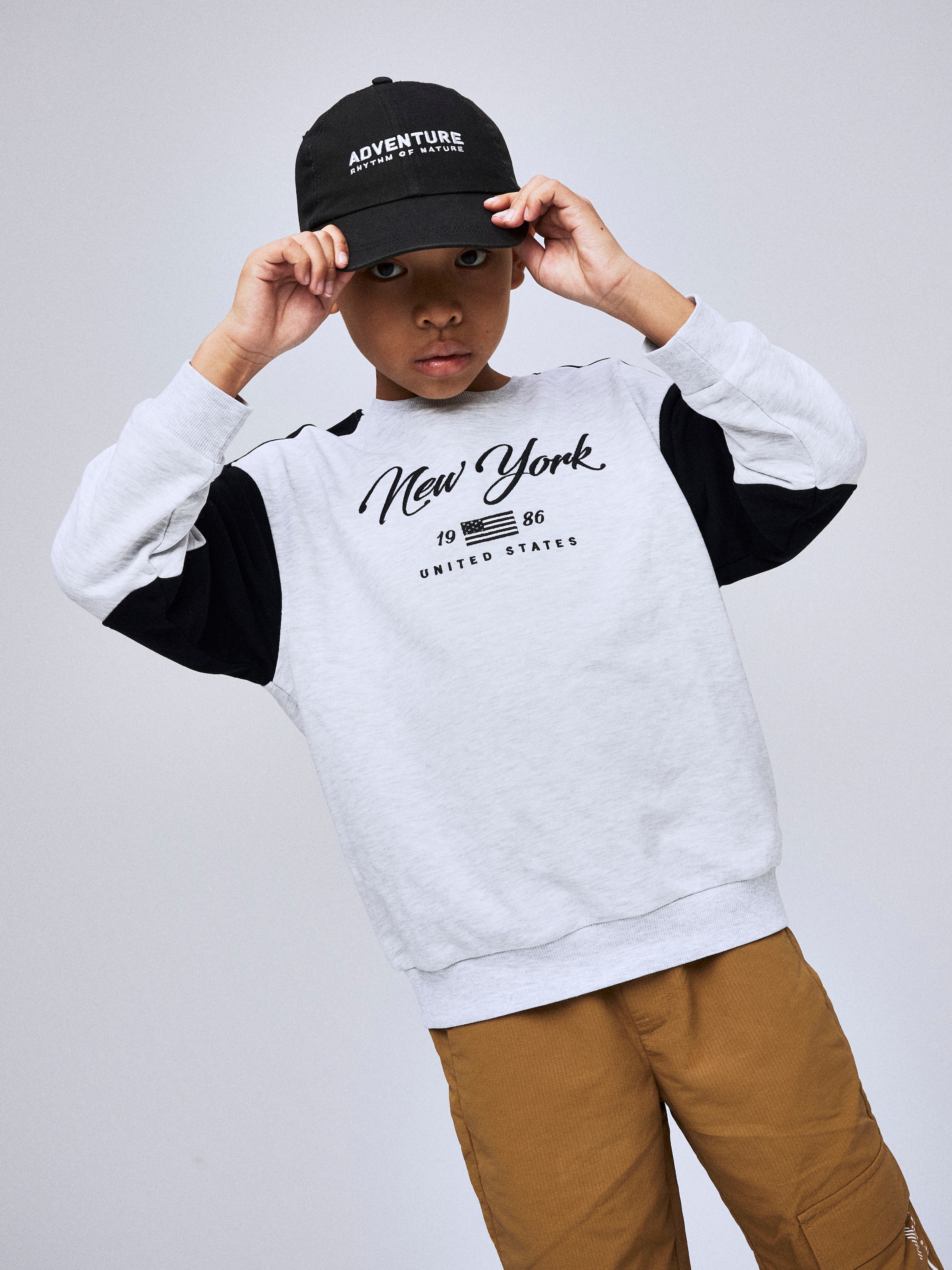 Image of Name It Sweatshirt "NKMKERA LS RLX SWEAT UNB"