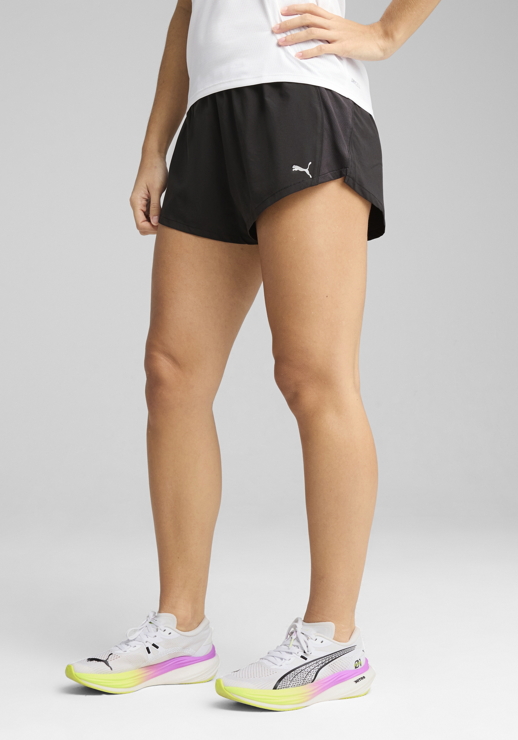 Image of PUMA Laufshorts "W RUN VELOCITY 3 SHORT" atmungsaktiv, mit DryCELL Technologie, schmale Passform