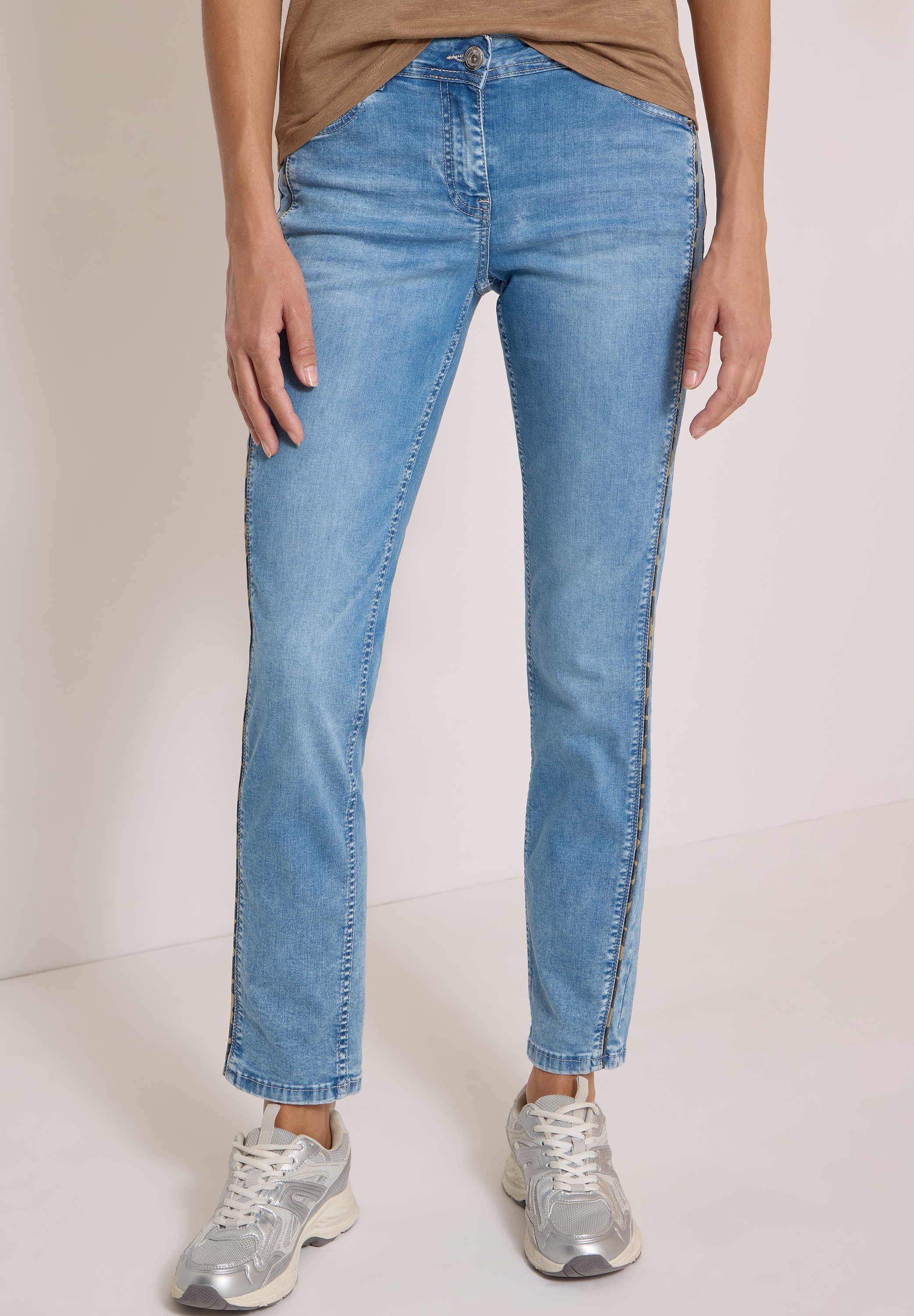 Image of Cecil Straight-Jeans "Style Scarlett Straight" mit Leo-Pipings / Streifen