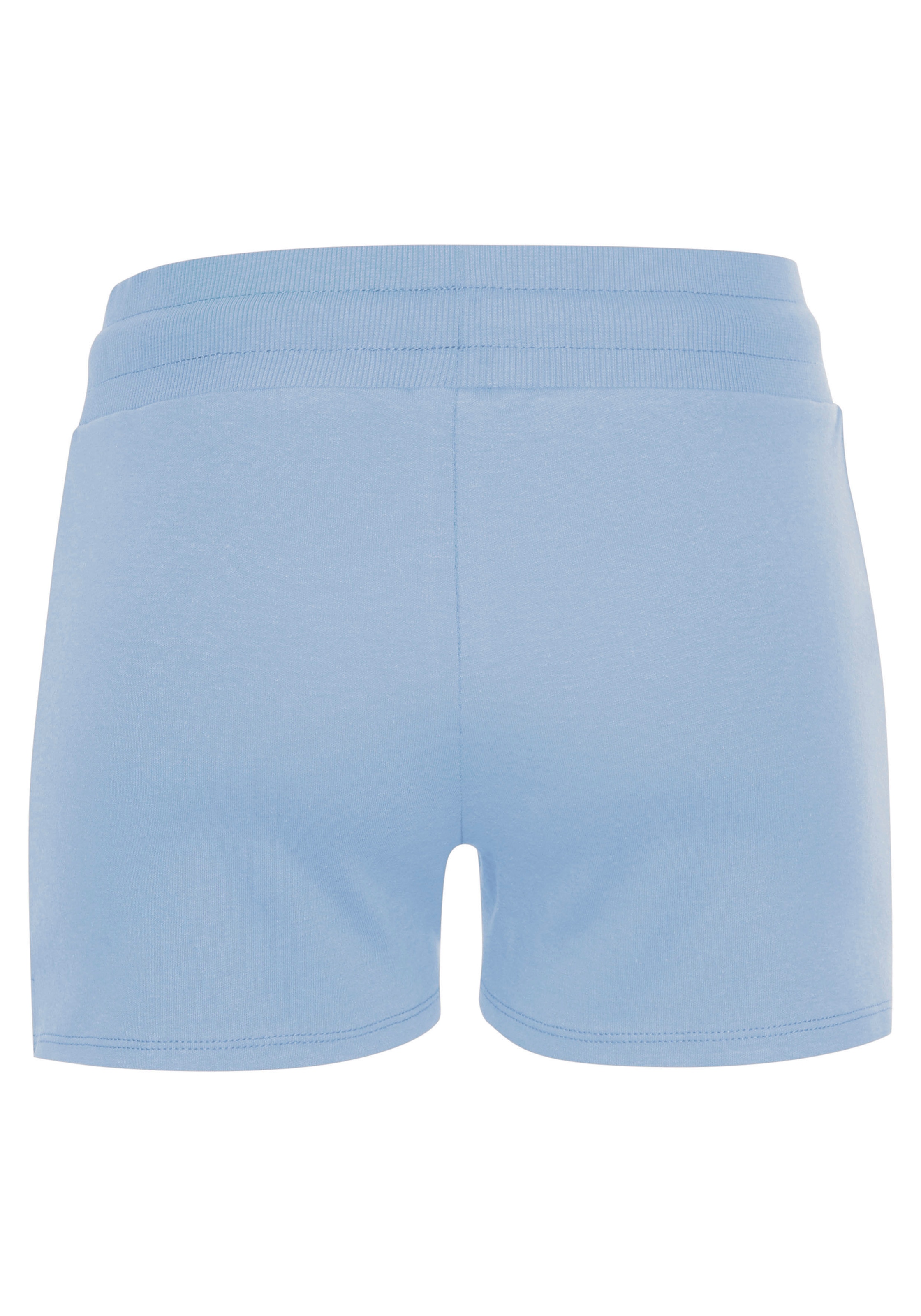 LASCANA ACTIVE Shorts, mit kleinen Seitenschlitzen