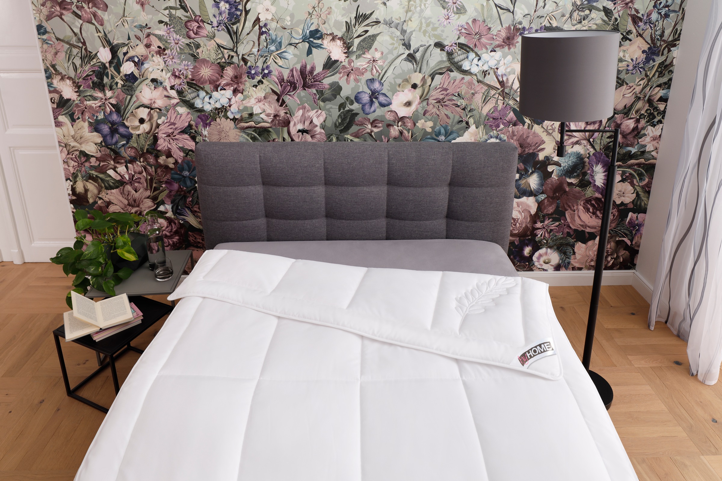 Image of my home Kunstfaserbettdecke »Maret«, leicht, Füllung Polyester, Bezug Polyester, (1 St.), entspannt einschlafen mit einem Hauch von Lavendelduft! bei Ackermann Versand Schweiz