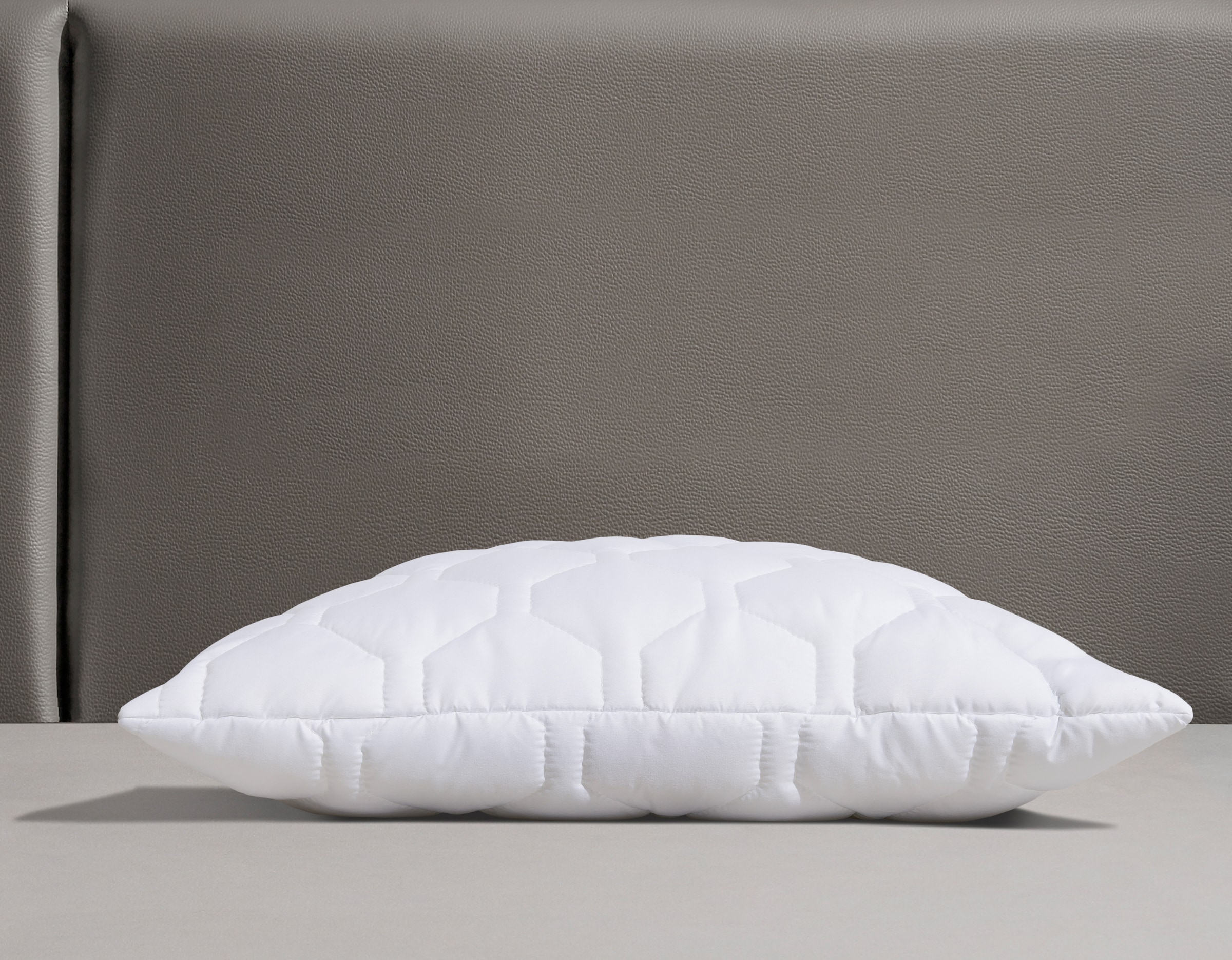 GOODproduct Oreiller en microfibre »Rike 100% Polyester, Kopfkissen 40x80 cm, 80x80 cm« Füllung: polyester Bezug: Polyester 1 cuis tlg. coussin très respirant et lavable à 95°C