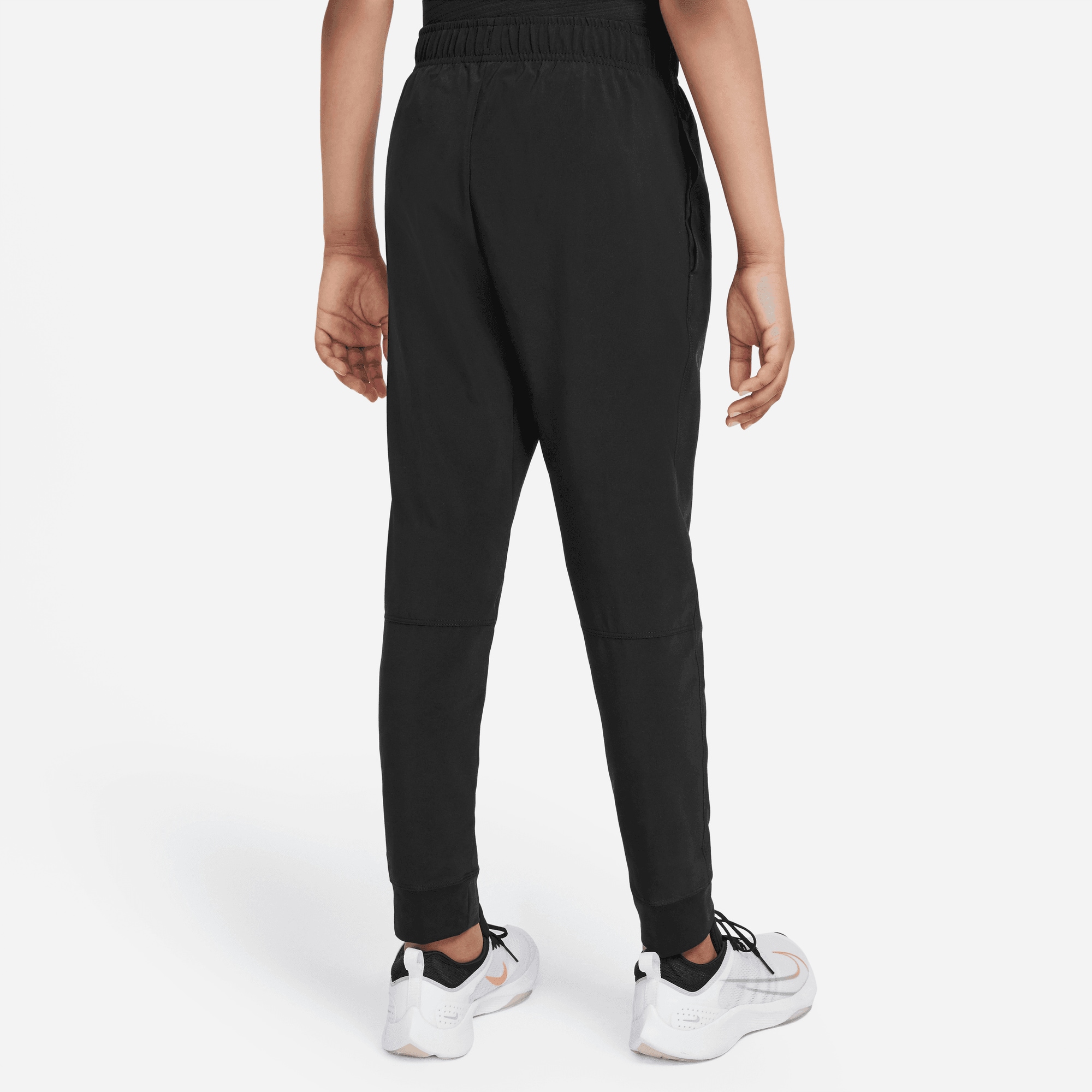 Modische Nike Jogginghose »DRI-FIT BIG KIDS' (BOYS') WOVEN TRAINING PANTS«  ohne Mindestbestellwert shoppen