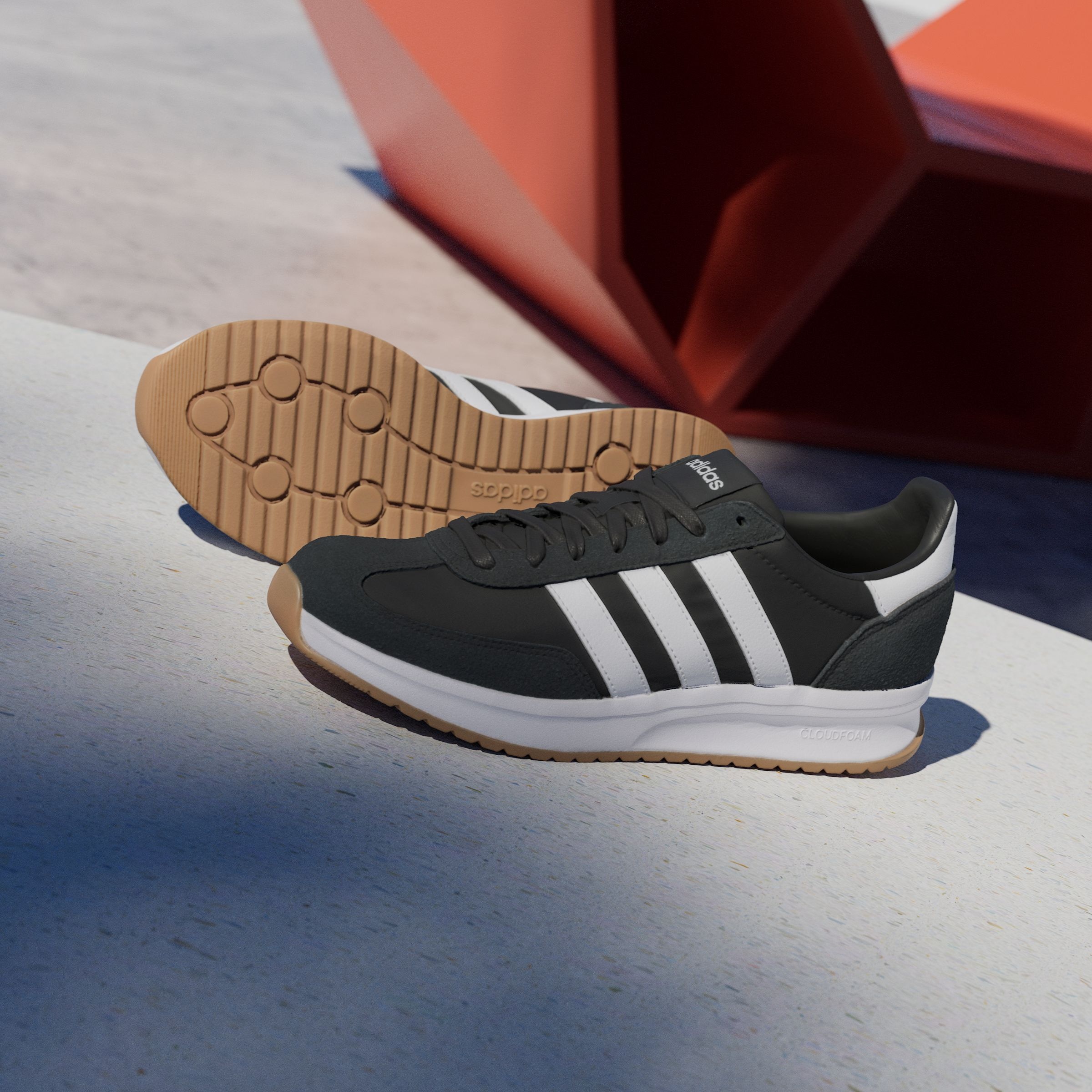 adidas Sportswear Sneaker »RUN 70S 2.0«, inspiriert vom Design des adidas SL72
