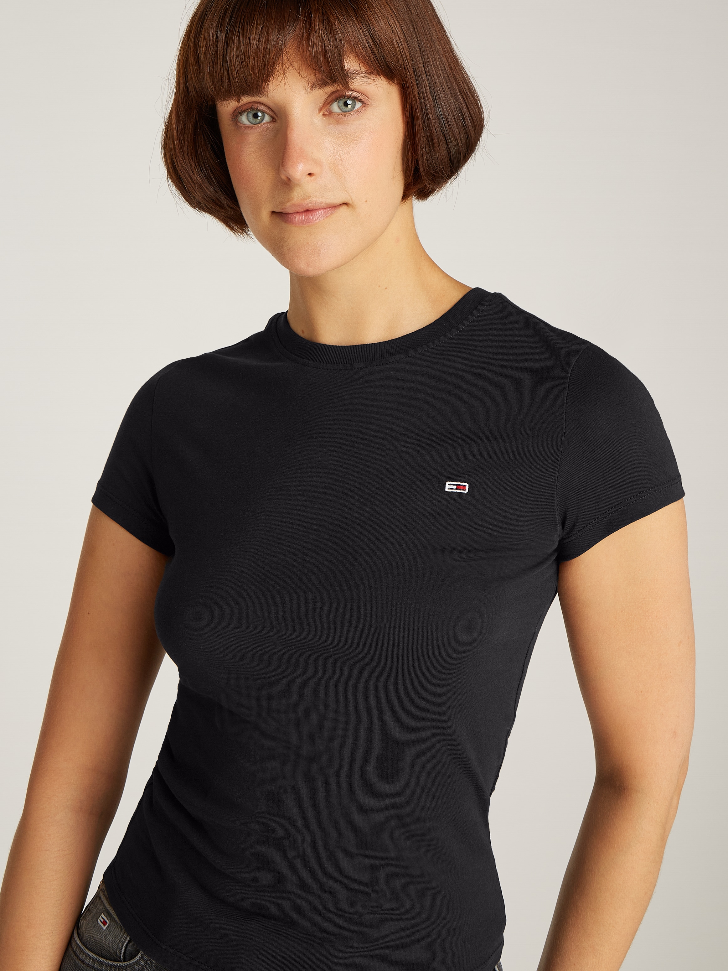 Tommy Jeans T-Shirt »TJW SLIM C-NECK TEE«, mit Logo-Stickerei