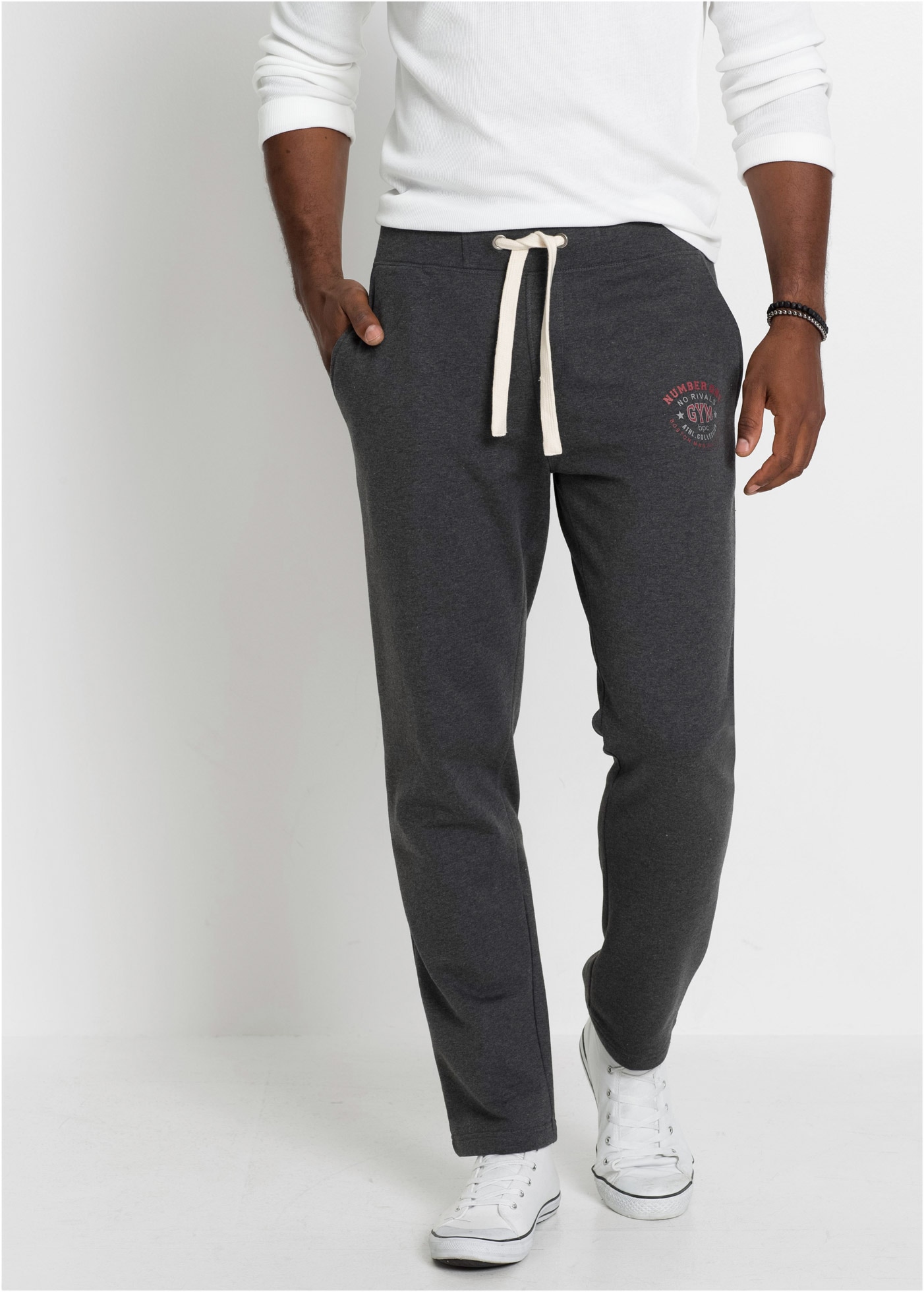 Image of bonprix Jogginghose mit elastischem Bund, mit Kordelzug, regular fit, mit Gesässtasche