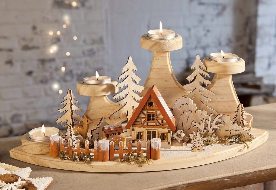 Home affaire Teelichthalter »Winterlandschaft, Weihnachtsdeko aus Holz«, (1 St.), Adventsleuchter für 4 Teelichter, Breite ca. 37 cm