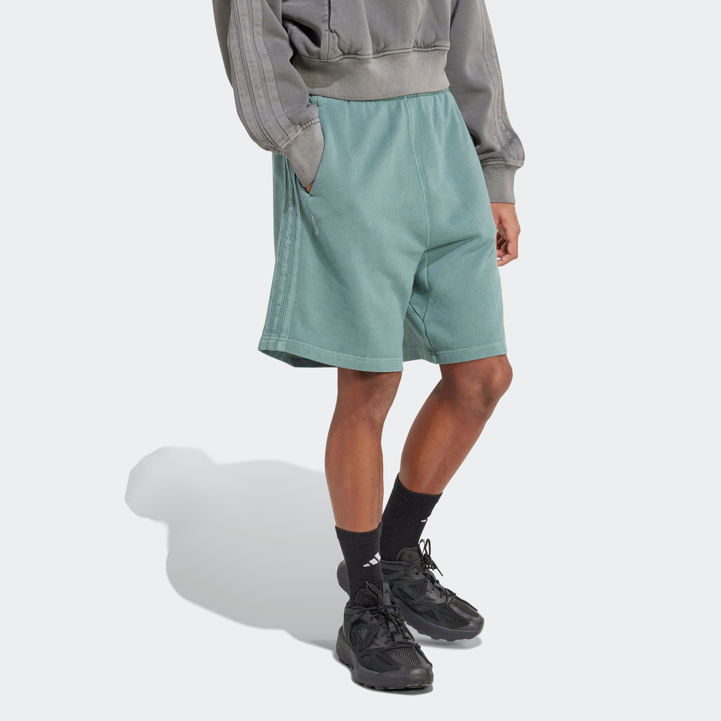 adidas Sportswear Shorts »M A SZN W FT SH«, (1 tlg.)