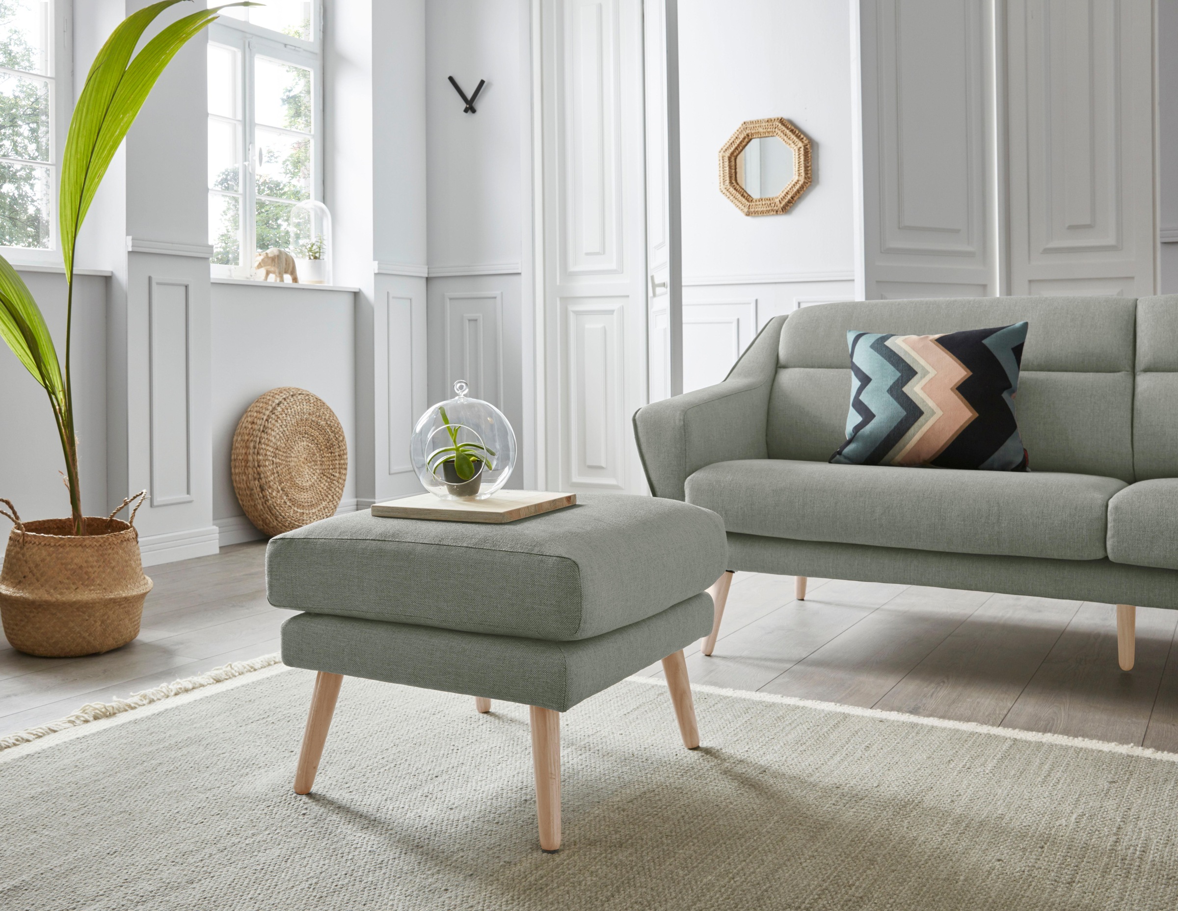 GOODproduct Tabouret »Bille« mit Eiche-Beinen, Design by Morten Georgsen