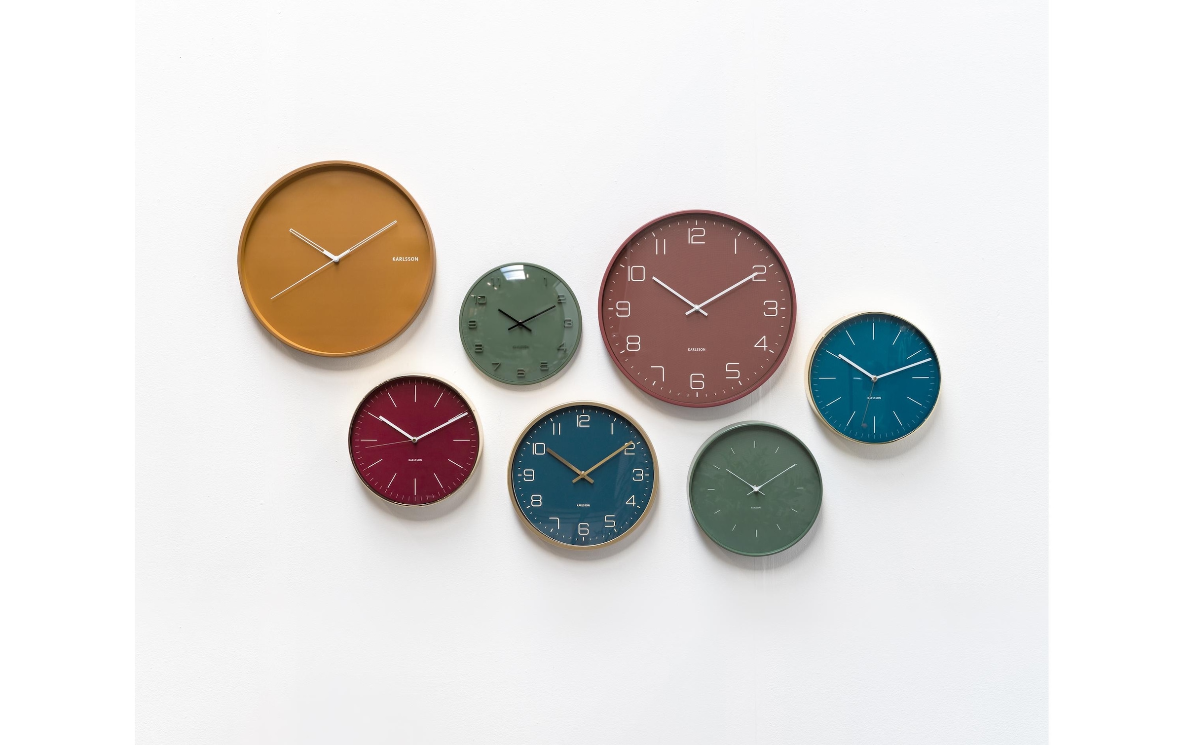 Karlsson Wanduhr »Hue 40 cm«