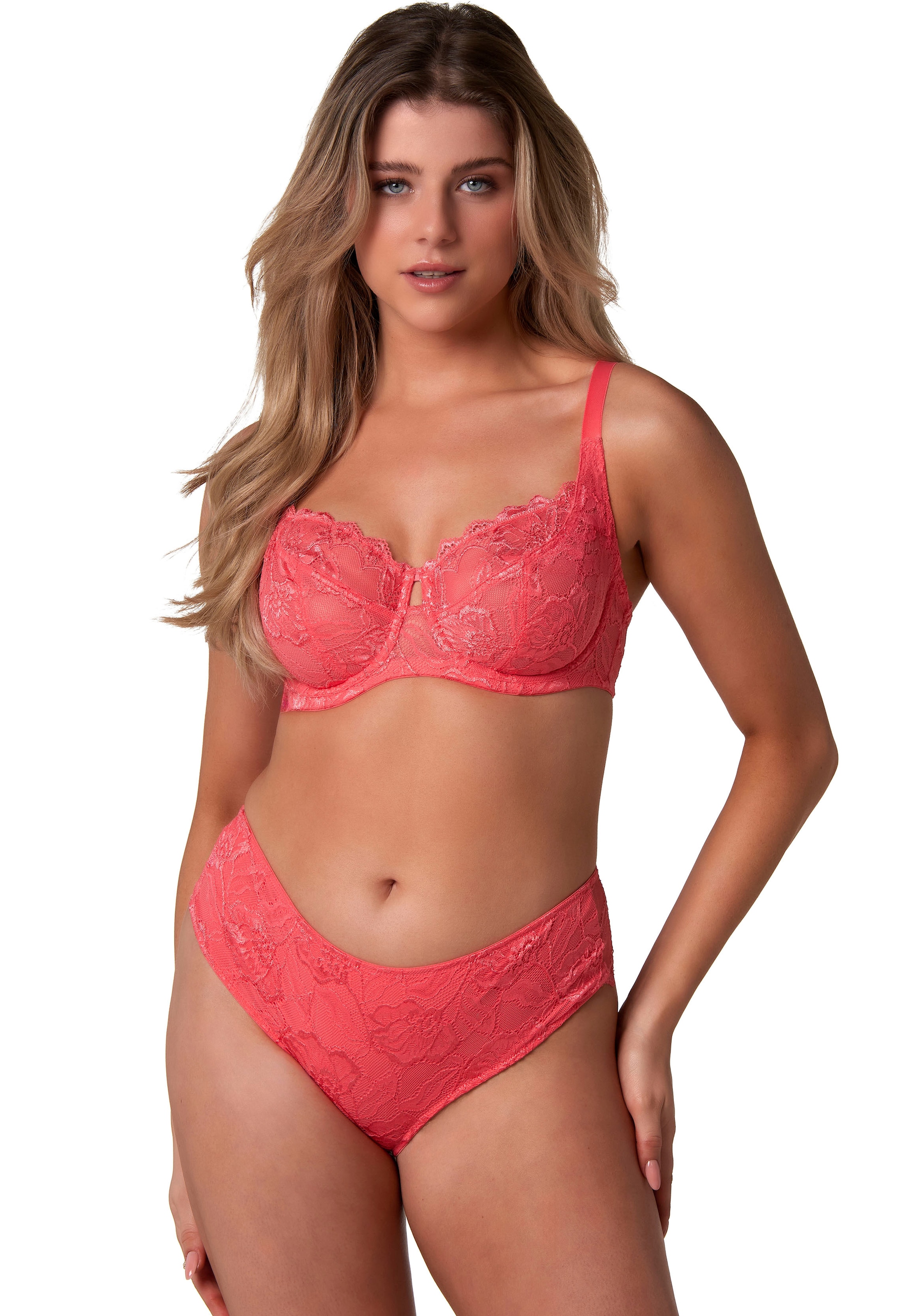 After Eden D-cup & up Boxer »Anna«, mit filigranem Spitzenmuster
