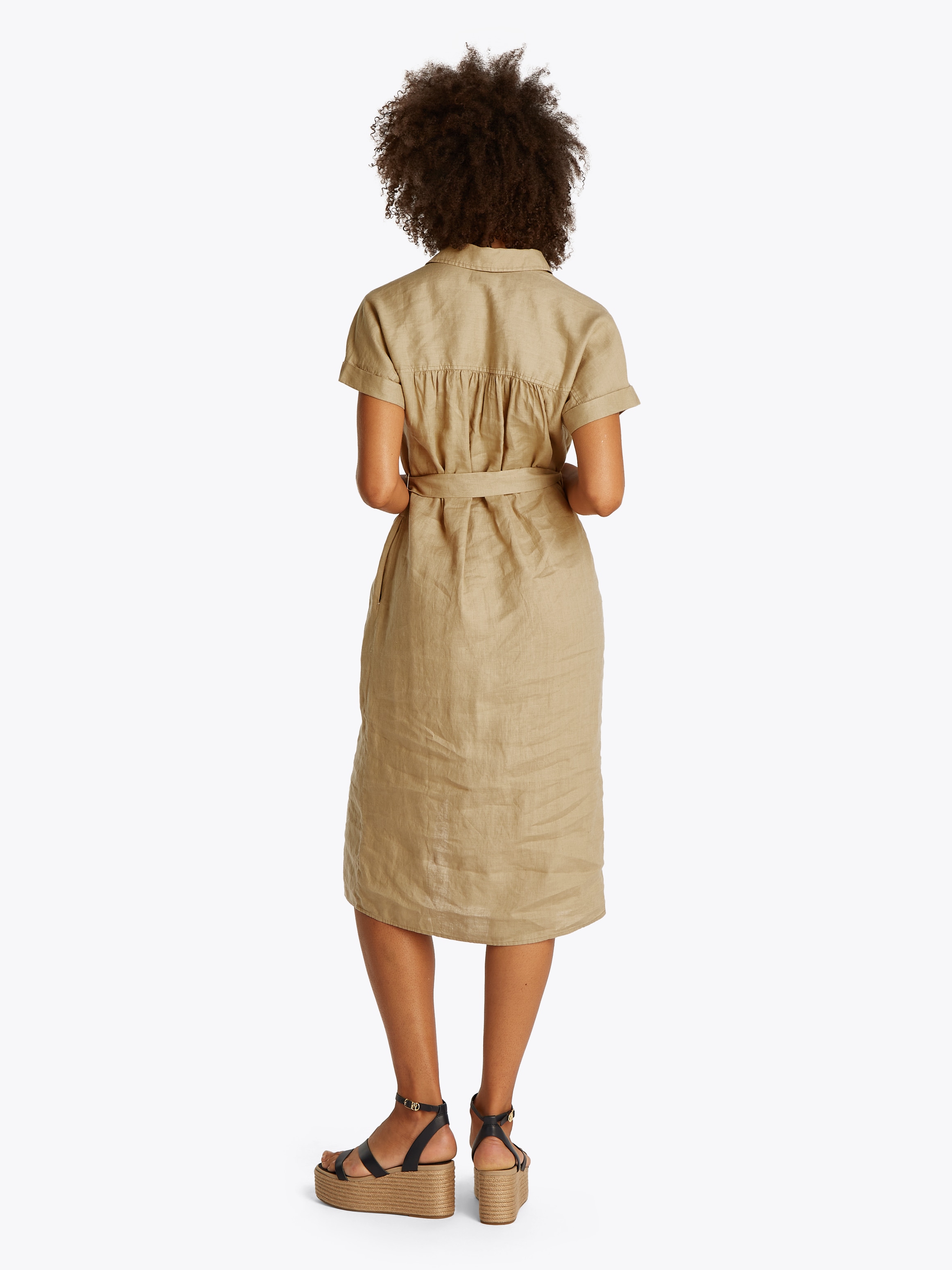 Tommy Hilfiger Hemdblusenkleid »ESS LINEN BELTED S/S MIDI DRESS«, mit Gürtel, mit Ärmelaufschlag,kühlendes Premium Leinen