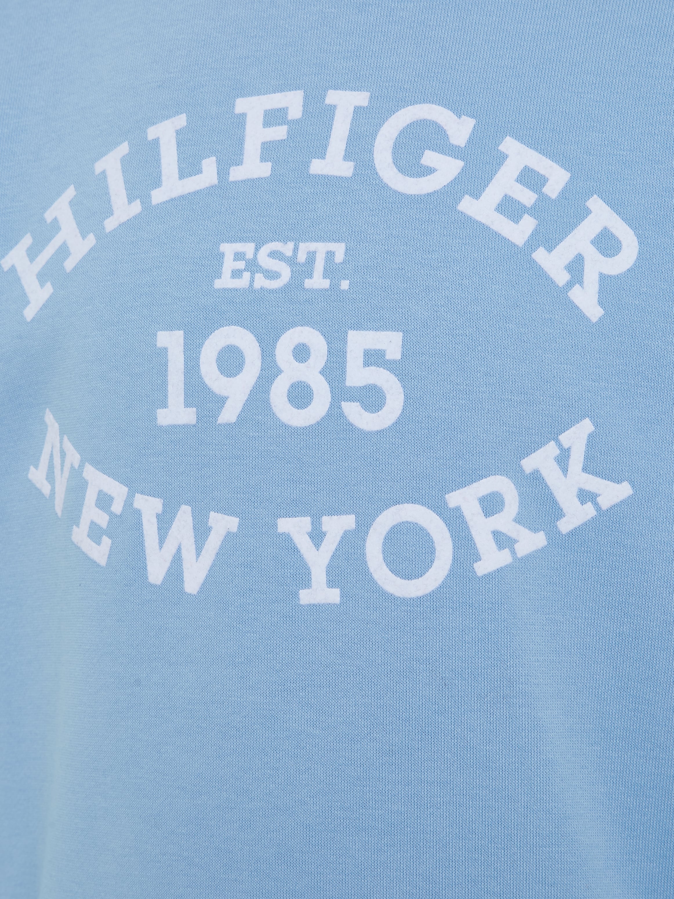 Tommy Hilfiger Sweatshirt »MONOTYPE FLOCK REG SWEATSHIRT«, Kinder bis 16 Jahre mit Logoschirftzug