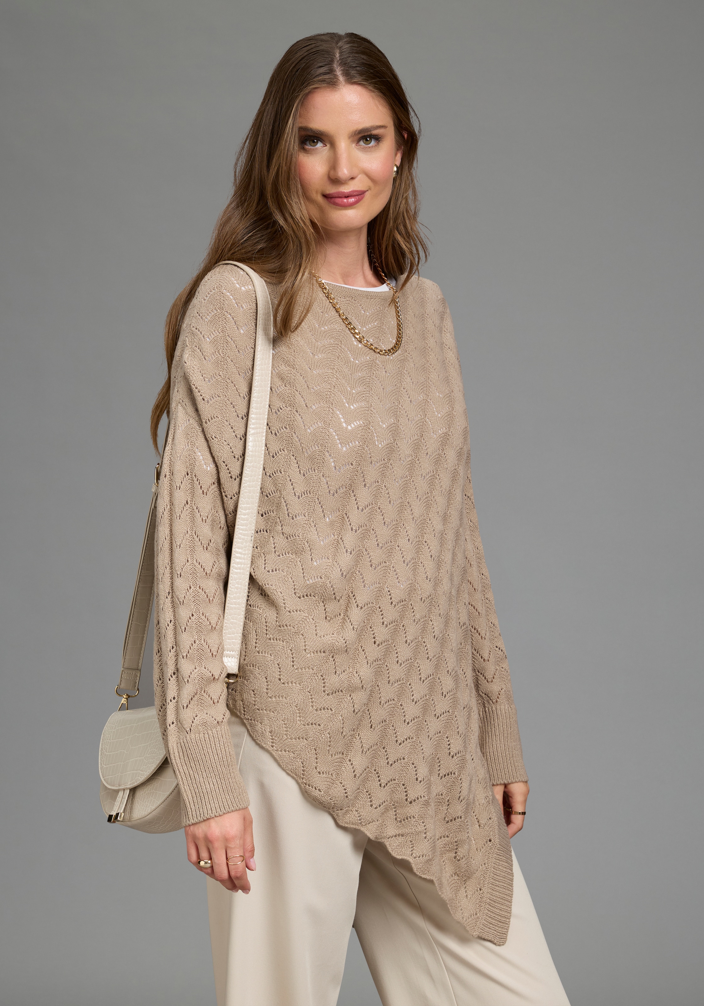 Image of Laura Scott Ajourpullover "mit oversize-Passform und Fledermausärmeln" mit moderner, asymmetrischer Passform