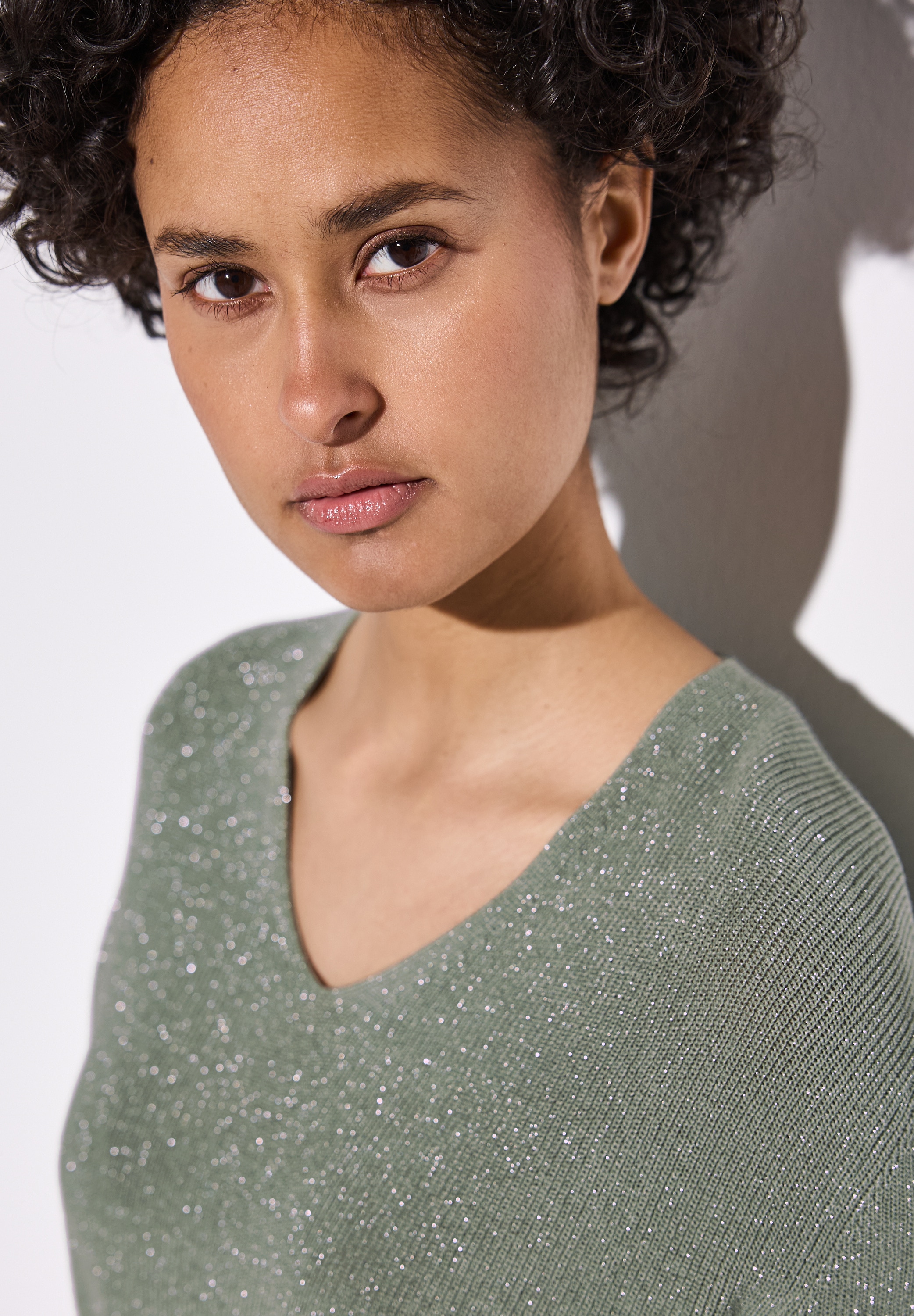 STREET ONE Strickpullover, mit metallisierten Fasern