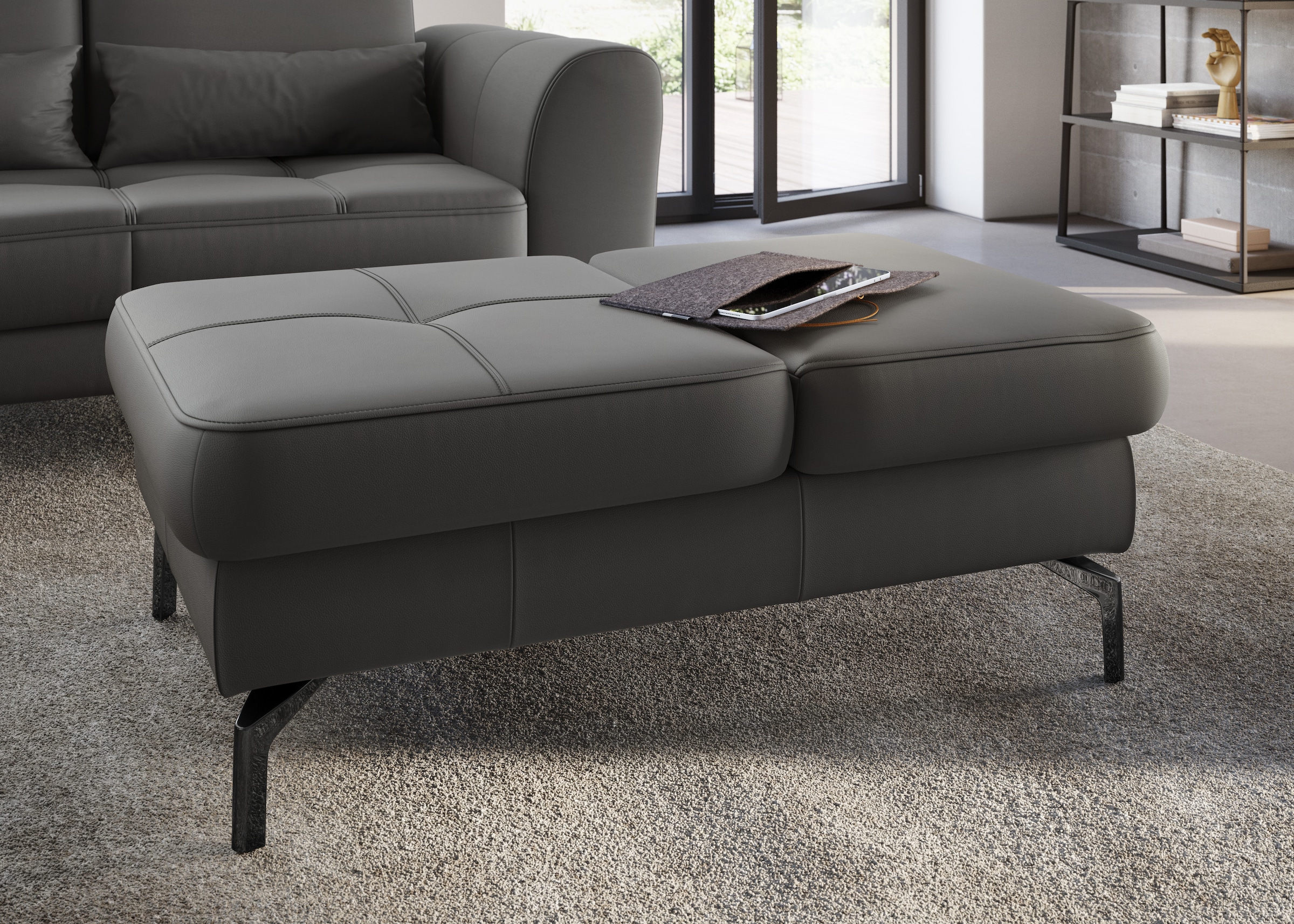 sit&more Hocker »Bendigo«, mit Klappfunktion, Bodenfreiheit 15 cm, wahlweise in 2 Fussfarben