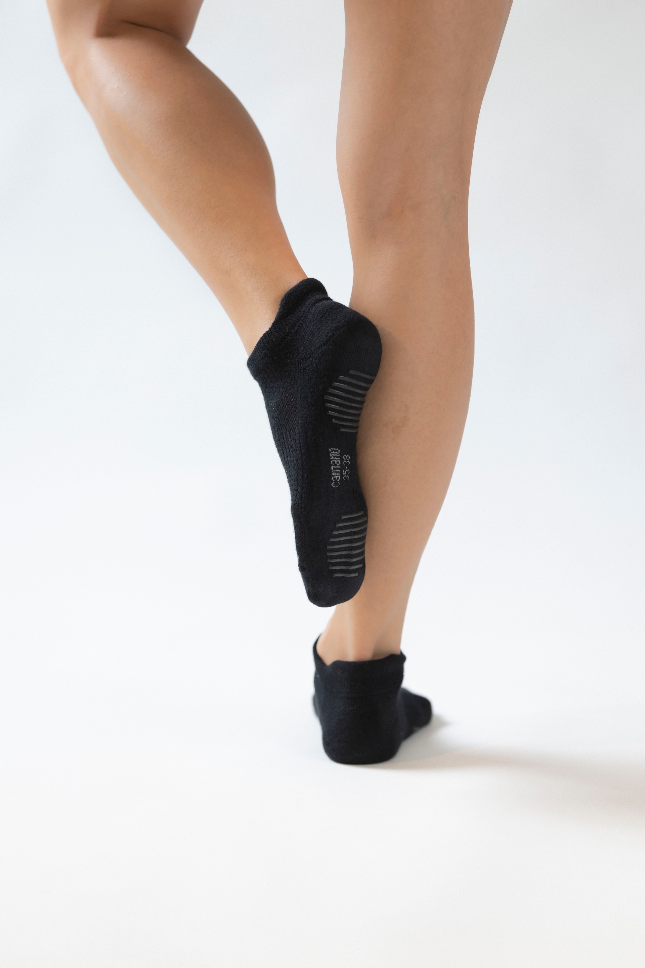 Camano Chaussettes de baskets 3 Paar,  ABS-Print auf der Sohle