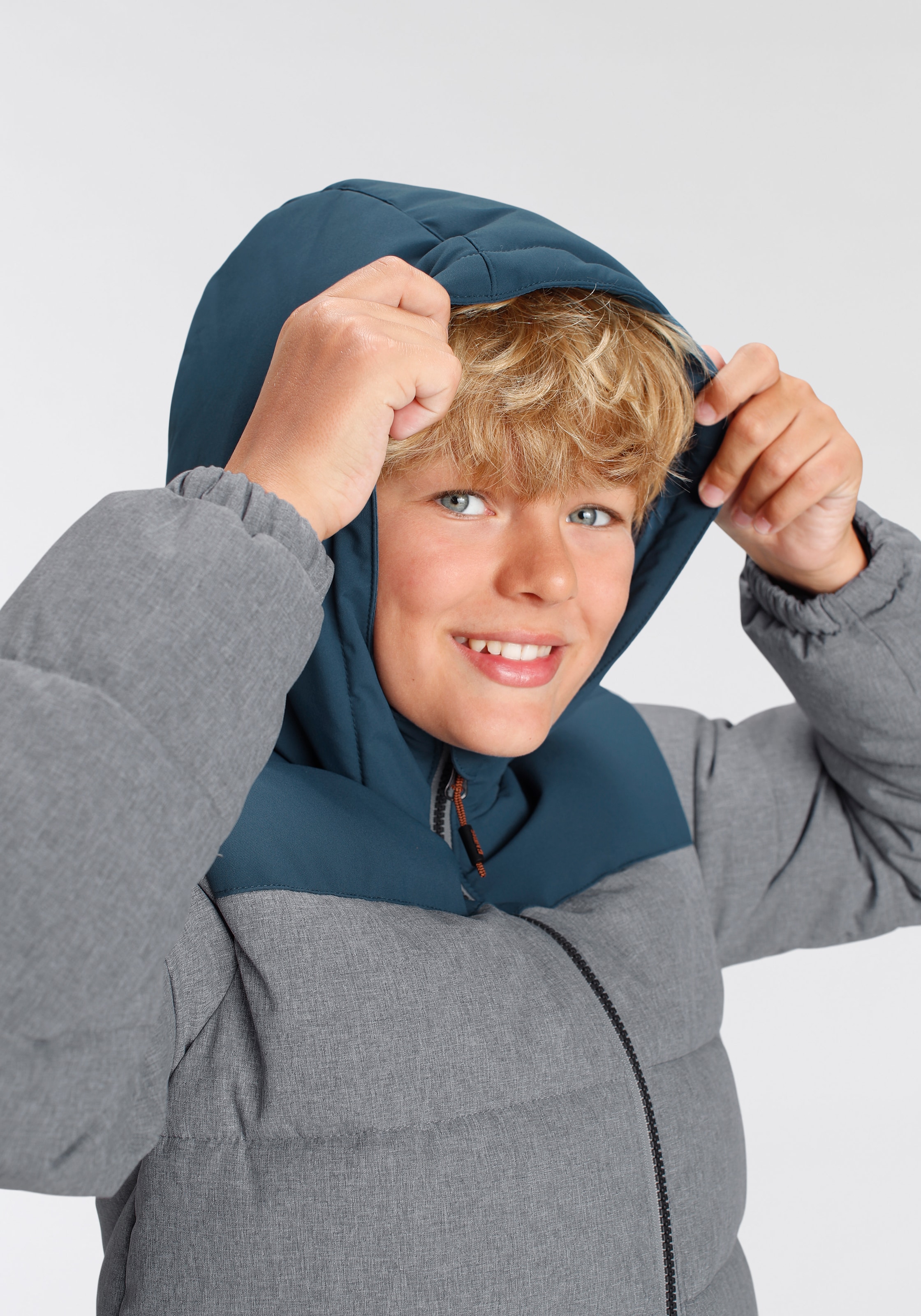 Killtec Winterjacke »KW 1 BYS JCKT OT - für Kinder«, mit Kapuze, Winddicht & Wasserabweisend & Atmungsaktiv