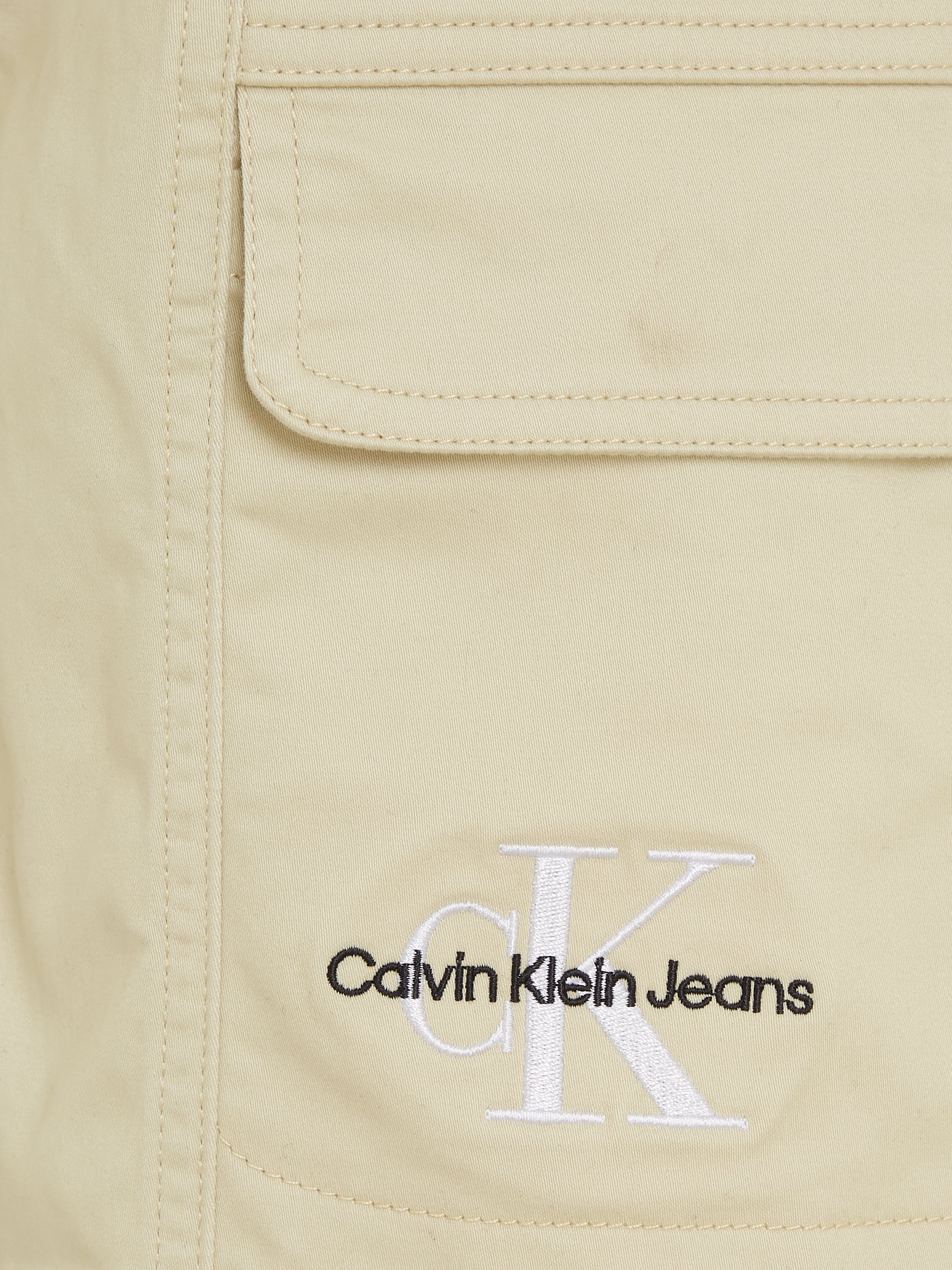 Calvin Klein Jeans Shorts »SATEEN CARGO SHORTS«, Kinder bis 16 Jahre