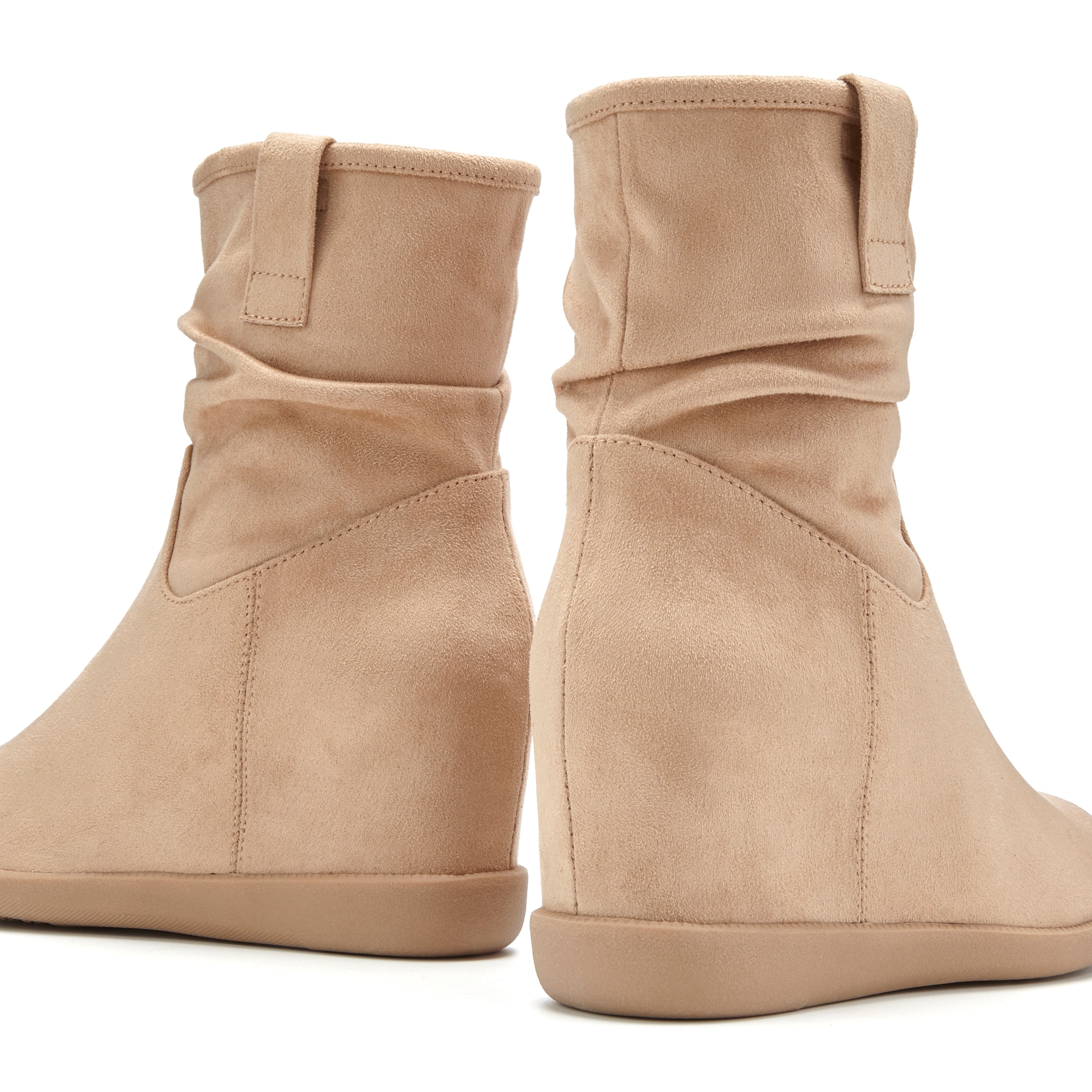 LASCANA Stiefelette »Stiefel, Keilstiefelette, Herbststiefelette,«  NEU mit innenliegendem Keilabsatz aus Velourslederimitat