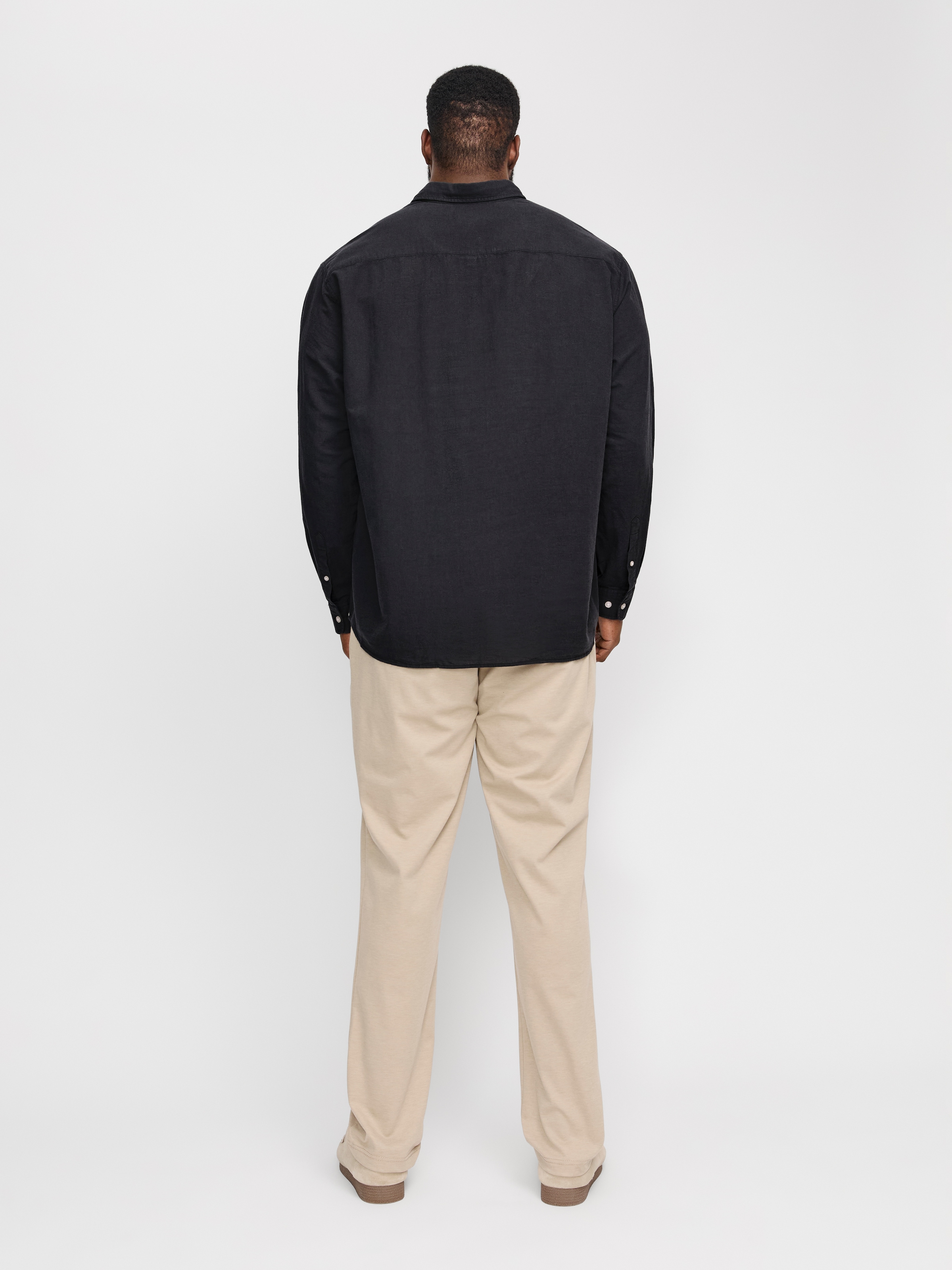 Jack & Jones PlusSize Langarmhemd »JJEBREEZE SHIRT LS SN PLS«, mit Hemdkragen