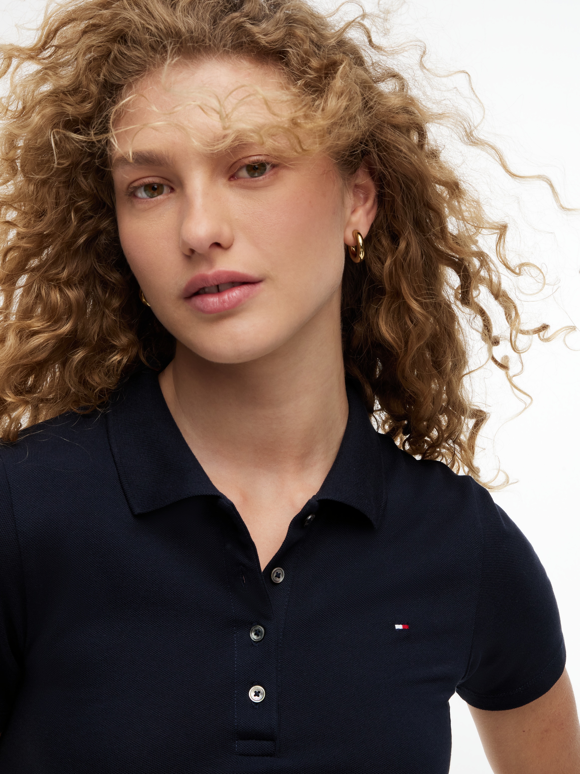 Tommy Hilfiger Poloshirt »1985 SLIM PIQUE POLO SHORT SLEEVE« mit Tommy Hilfiger Logo-Flag