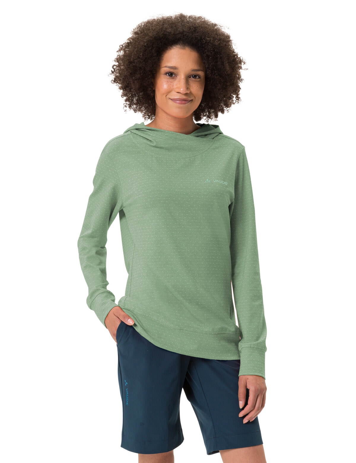 VAUDE Kapuzensweatshirt »WOMEN'S TUENNO PULLOVER«, (1 tlg.), Logoprägung auf dem Arm
