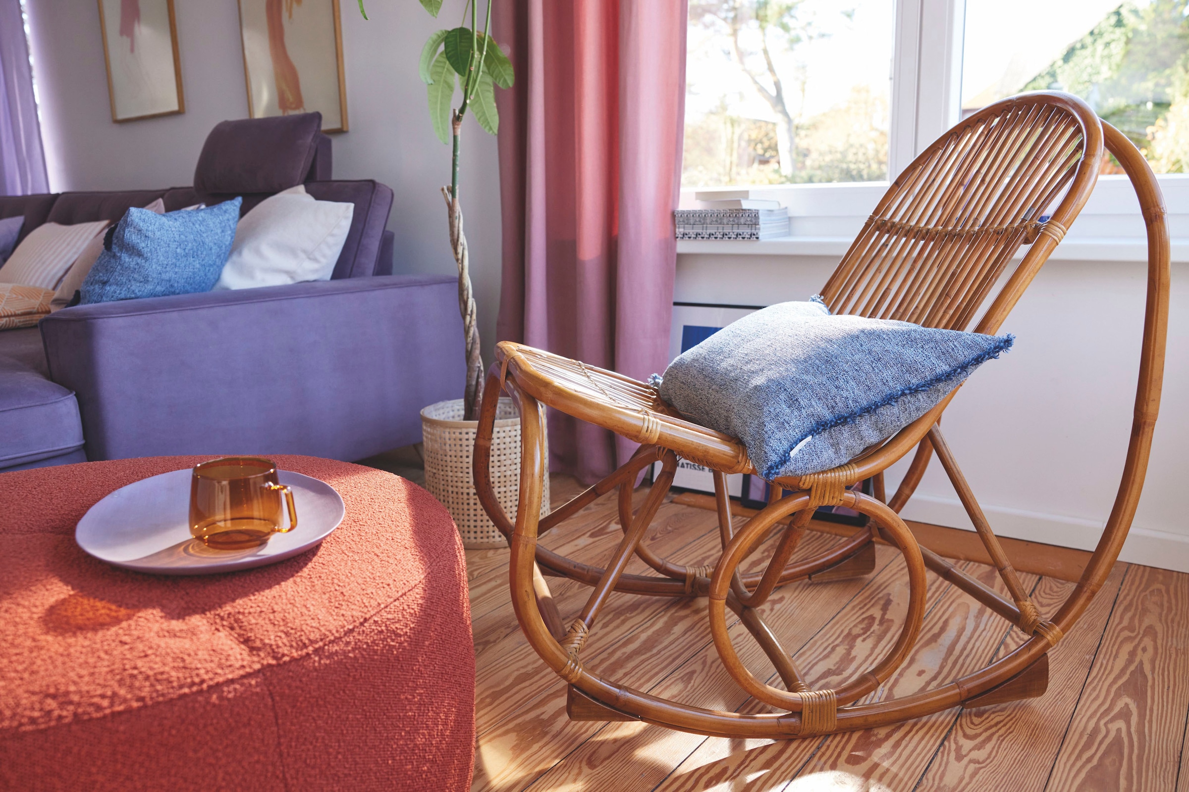 SIT Schaukelstuhl »Kampala aus naturbelassenem Rattan mit Metallmanschette« () Rattan-Schaukelstuhl mit natürlicher Optik