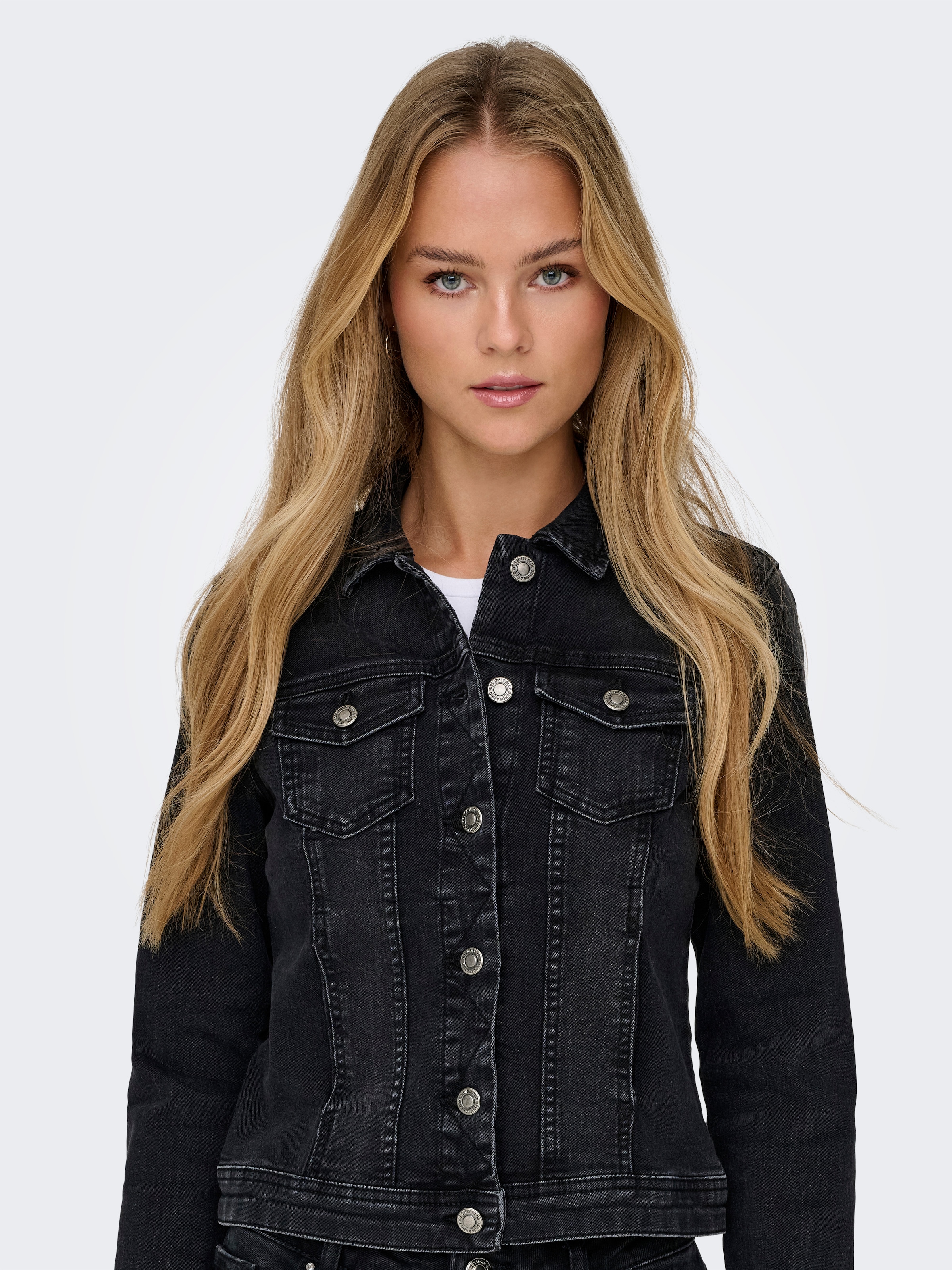 ONLY Jeansjacke »ONLWONDER DNM JACKET NOOS«, kurze, modische Form