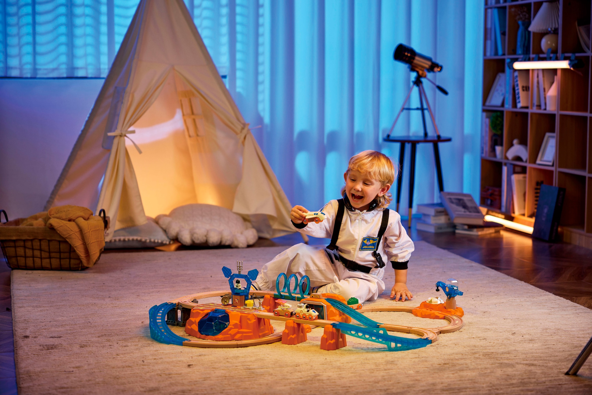 Hape Train jouet »Zugset - Mars-Erkundung« mit Licht und Sound