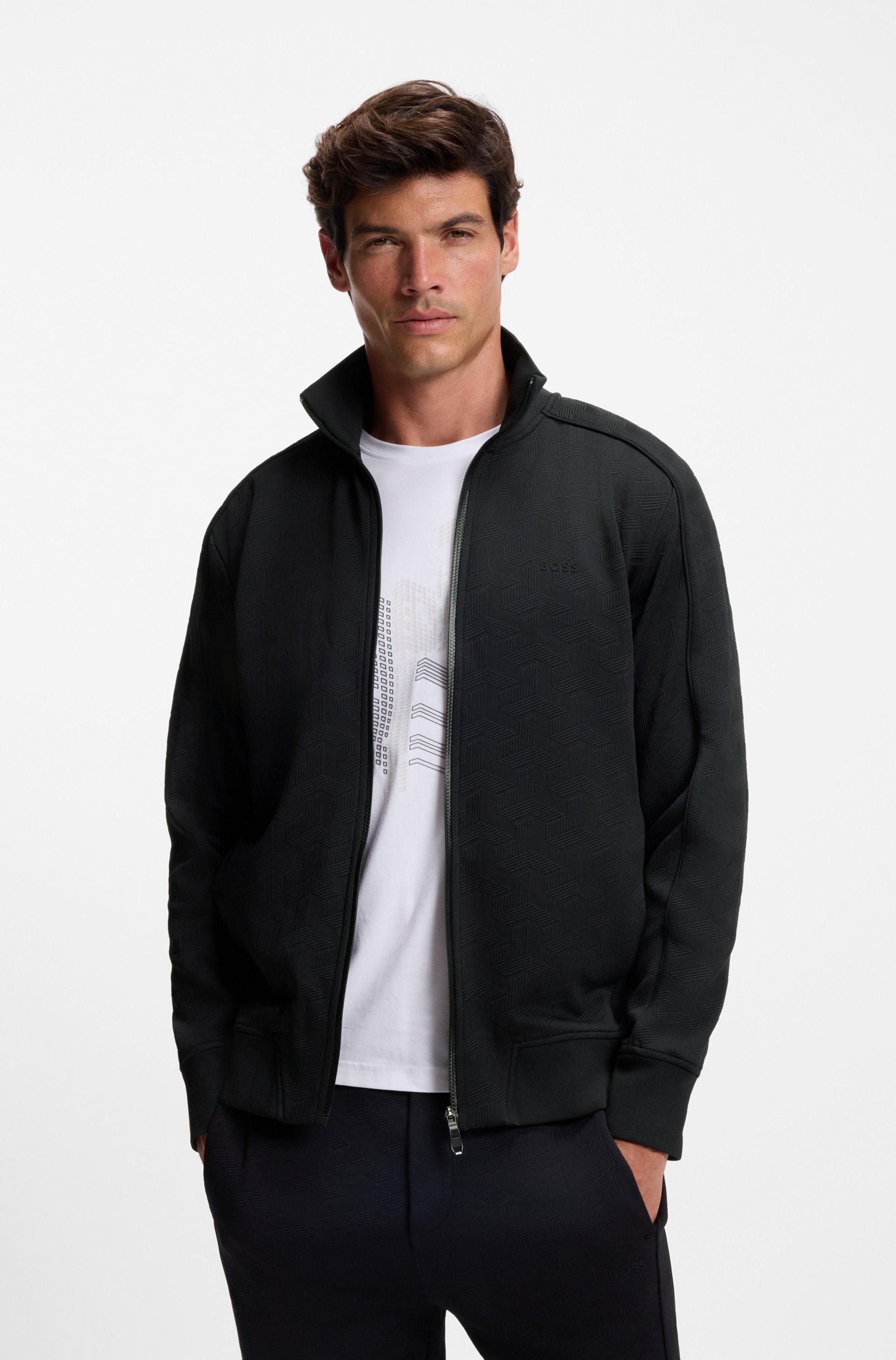 Image of BOSS GREEN Sweatjacke "Mirror" Flachstrickkragen, regular fit, Reissverschluss, gesteppter Jacquard