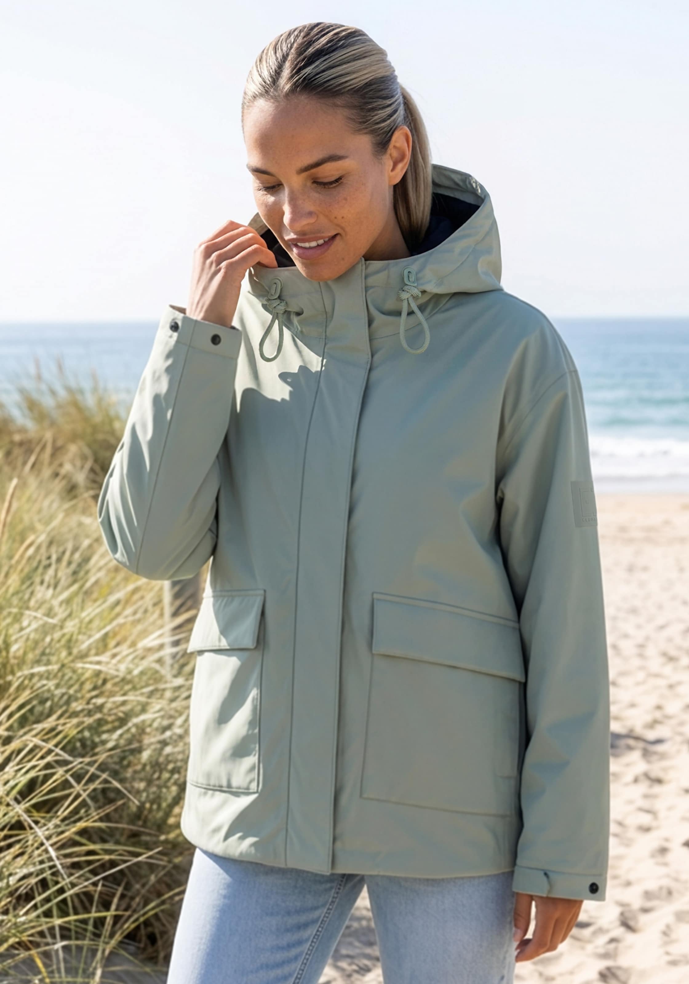 Image of Elbsand Parka mit grossem Logodruck auf der Rückseite