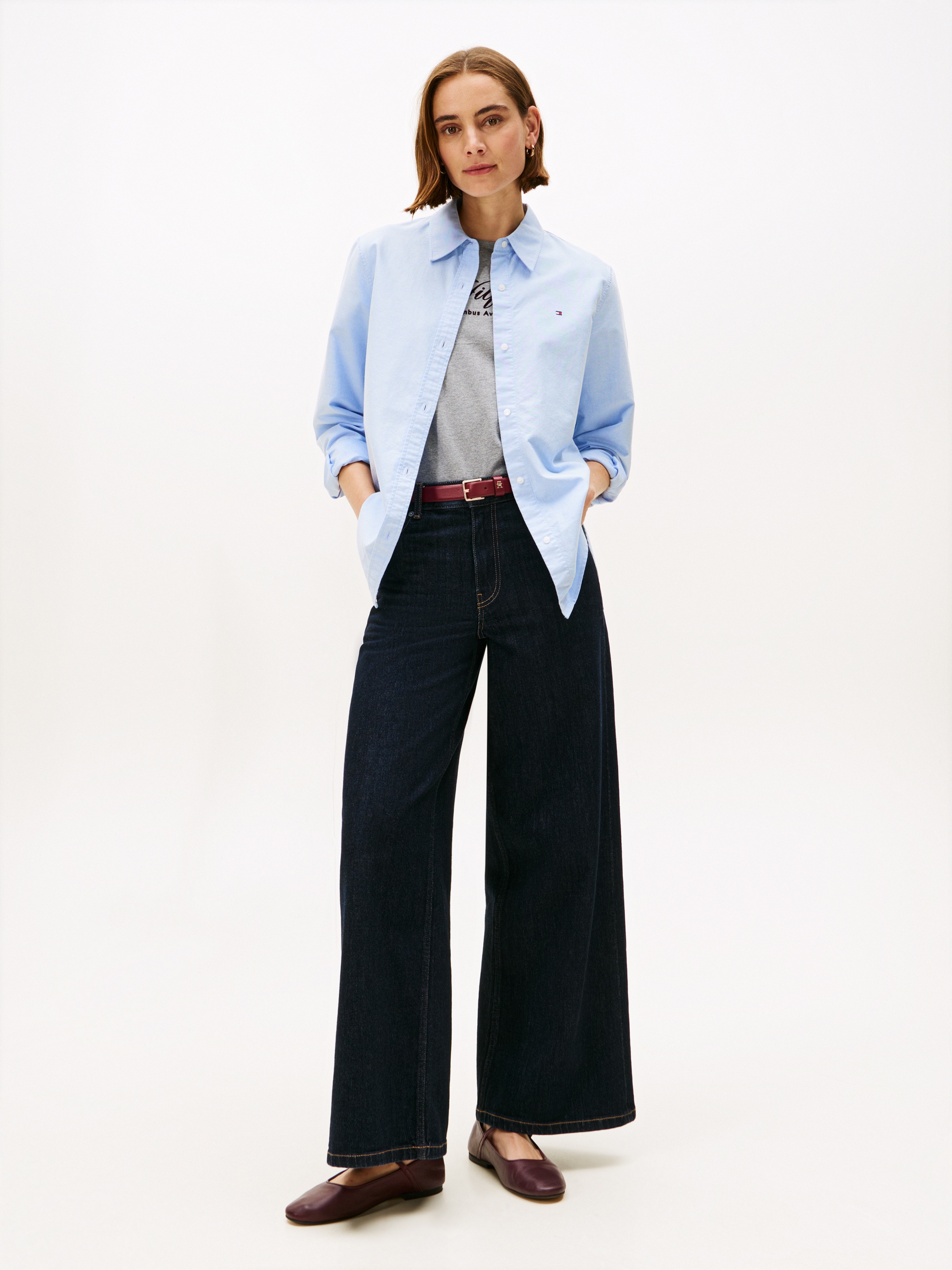 Tommy Hilfiger Hemdbluse »OXFORD RELAXED FIT SHIRT mit Hemdblusenkragen und Stickerei« Baumwolle, relaxed fit