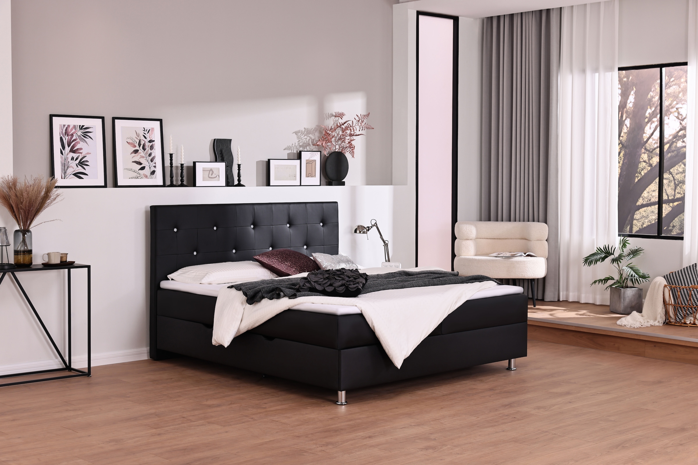 Home affaire Lit de boxe »Big Noux aus schwarzem Kunstleder mit Kristallsteinen im Kopfteil« inkl. Bettkasten, erhältlich in der Grösse 180x200cm