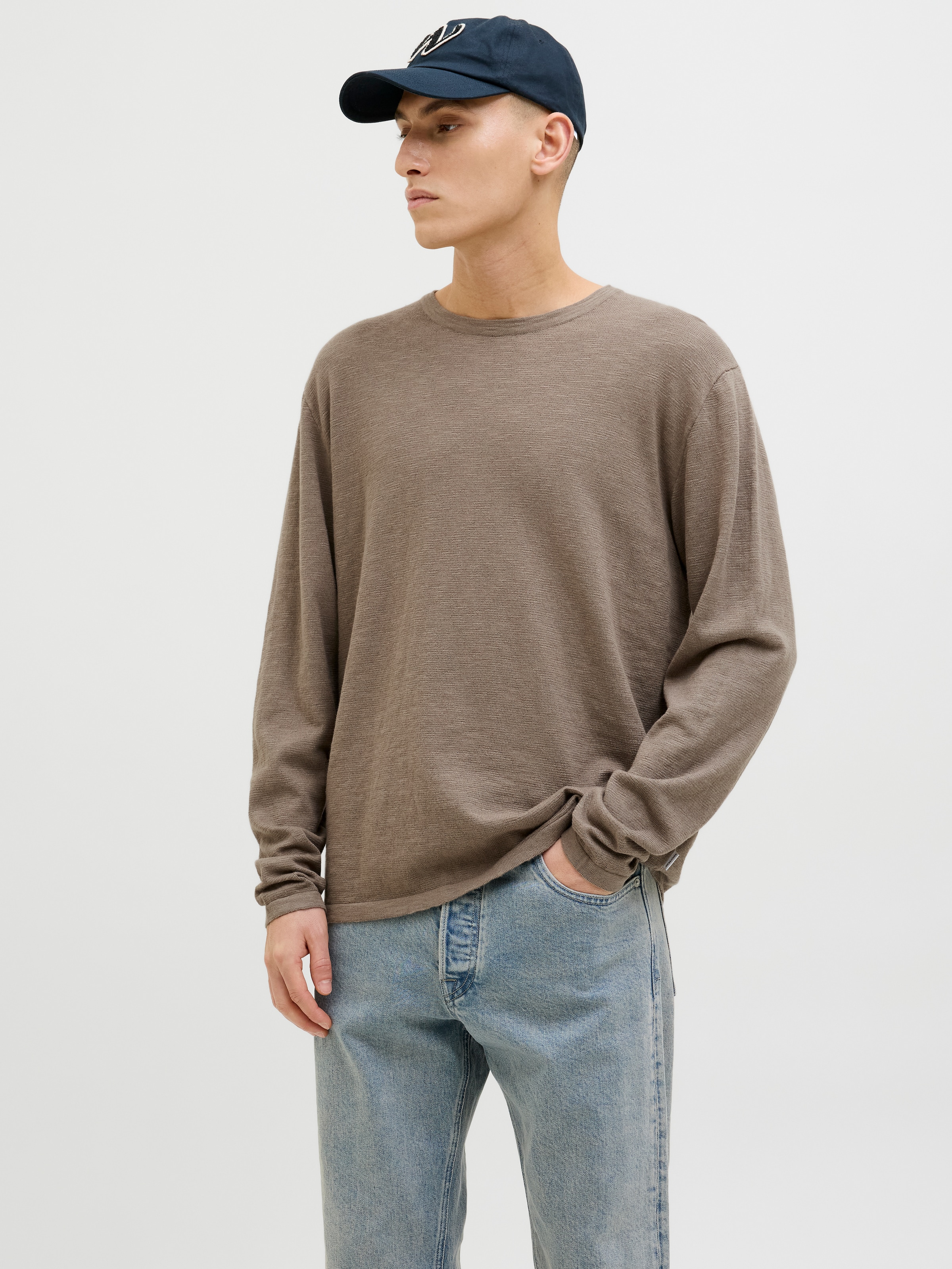 Image of Jack & Jones Rundhalspullover "JJESUMMER KNIT CREW NECK SN" mit Rundhalsausschnitt
