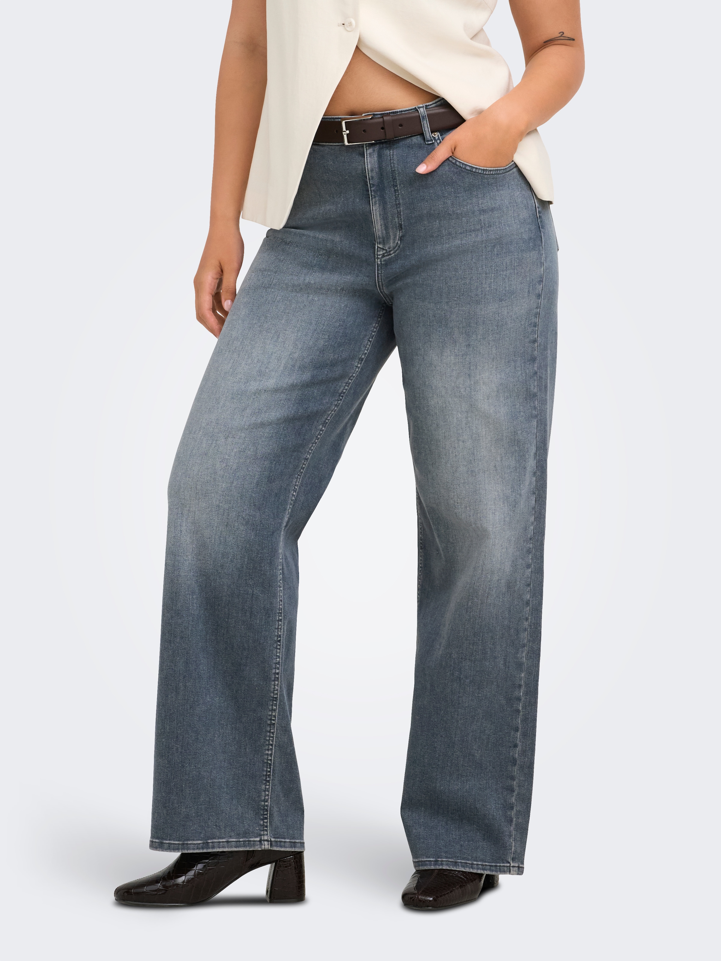 Image of ONLY CARMAKOMA High-waist-Jeans "CARWILLY WIDE HW REA2602 DNM NOOS" Baumwollmischung, High Waist