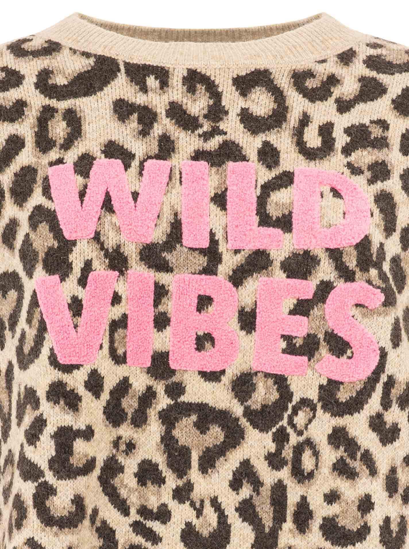 Zwillingsherz Strickpullover »"WILD VIBES"« Leomuster, Rundhals, pinker Schriftzug, uni Bündchen, oversize
