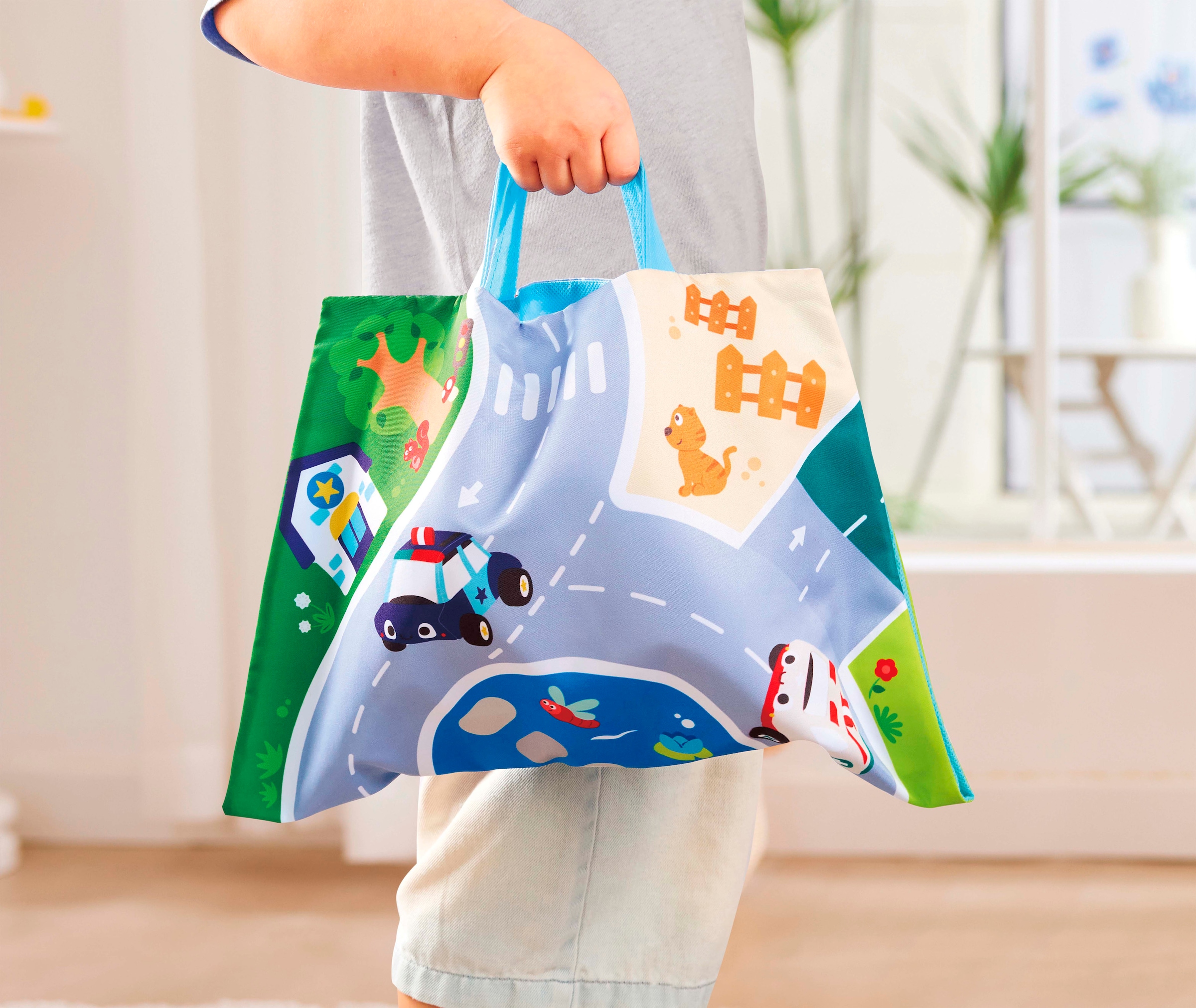 Hape Voiture-jouet »Plüschauto-Set mit Rückziehmotor«