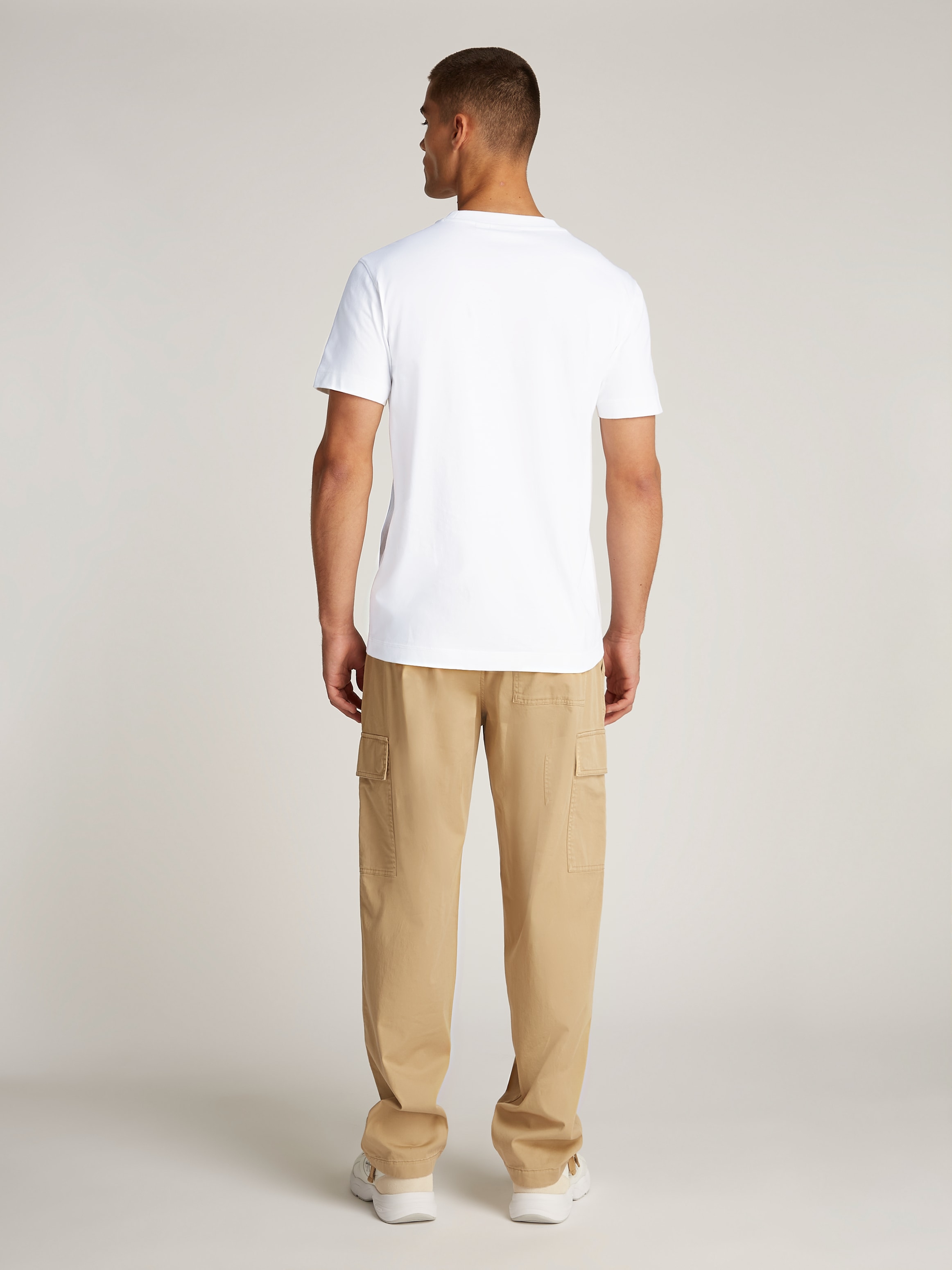 Calvin Klein Jeans Rundhalsshirt »WOVEN LABEL REGULAR TEE«, Logostickerei