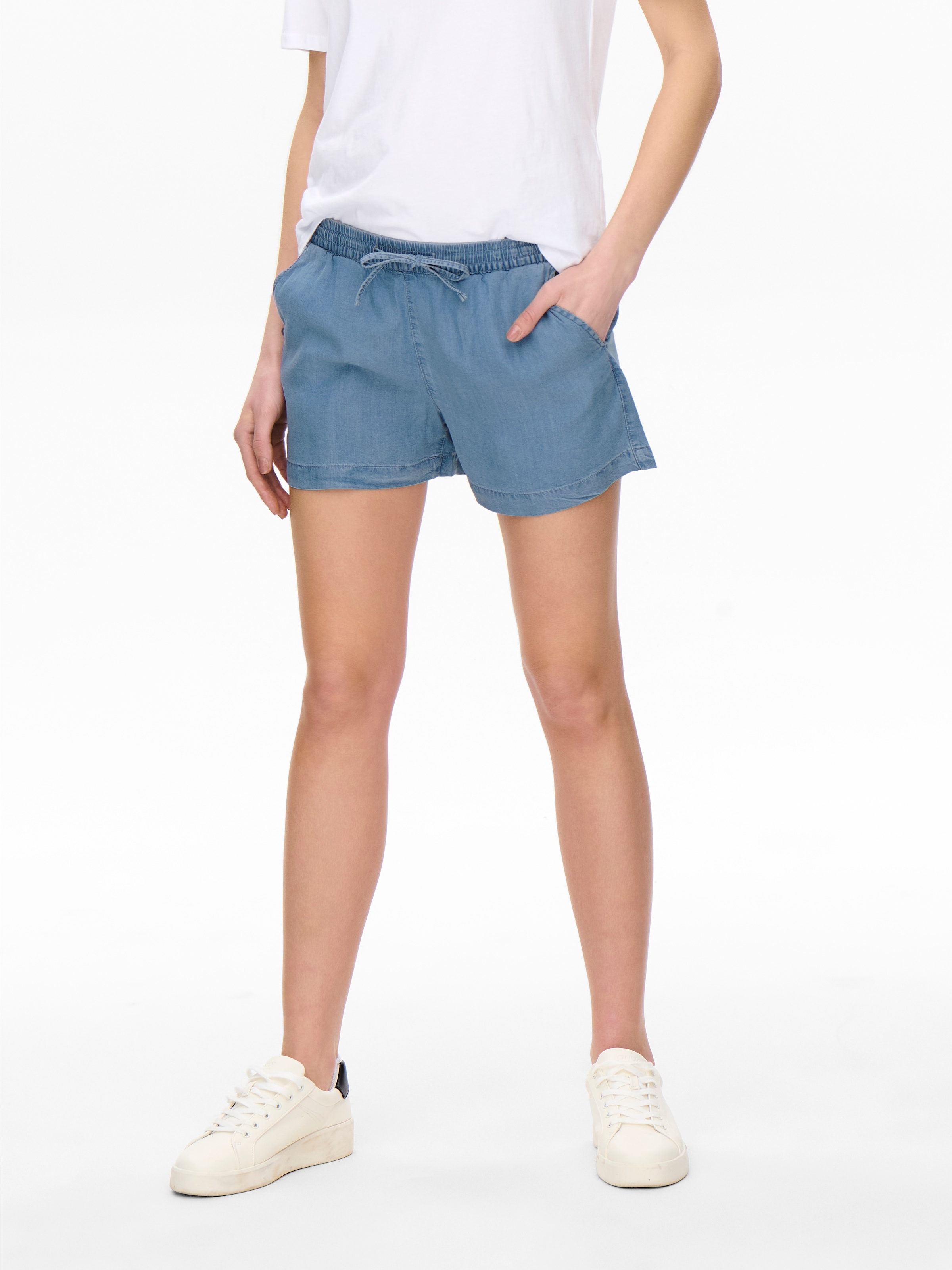 Image of ONLY Shorts "ONLPEMA – Shorts mit elastischem Bund für lässigen Jeanslook" Lyocell, relaxed fit