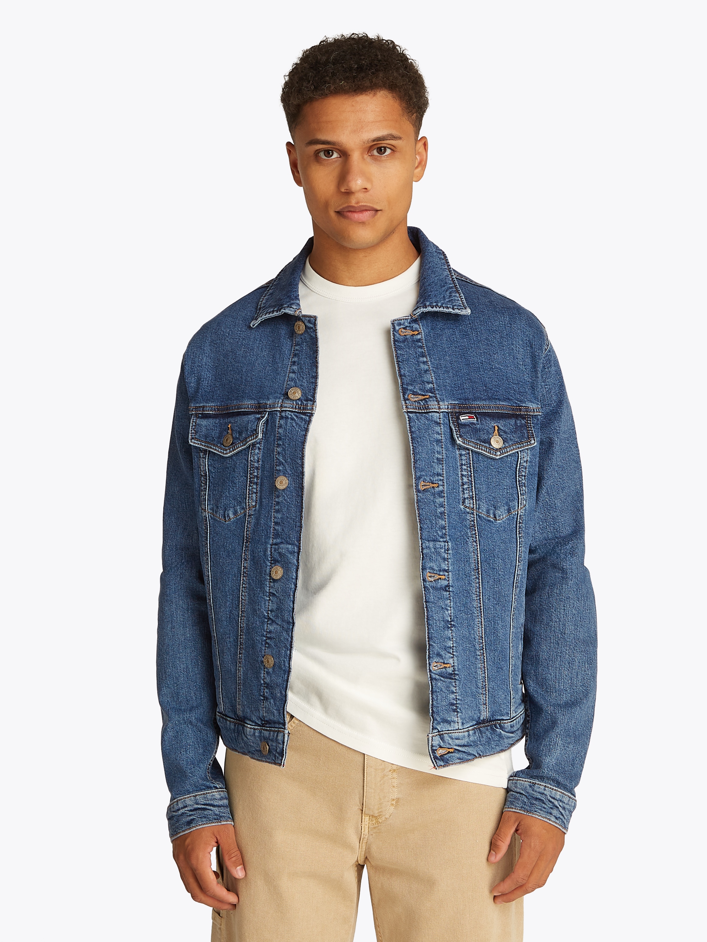 TOMMY JEANS Jeansjacke »RYAN RGLR TRCKR JCKT EXT BI8130«, ohne Kapuze, Mit Rundhalsausschnitt