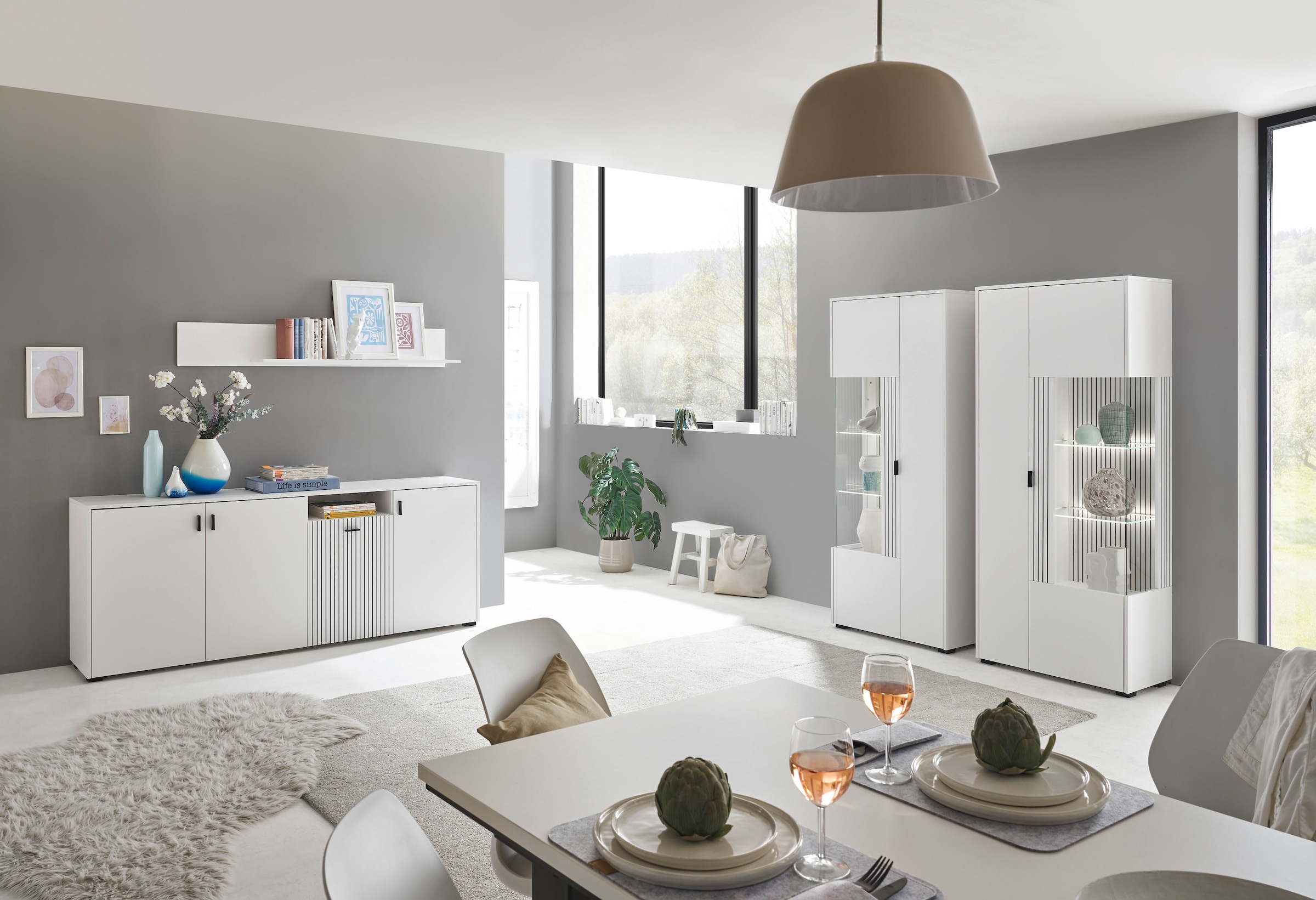 INOSIGN Vitrines »Hudson, Stauraumvitrine« in moderner Trendfarbe, Griffe aus Metall (Schwarz), Höhe 180 cm