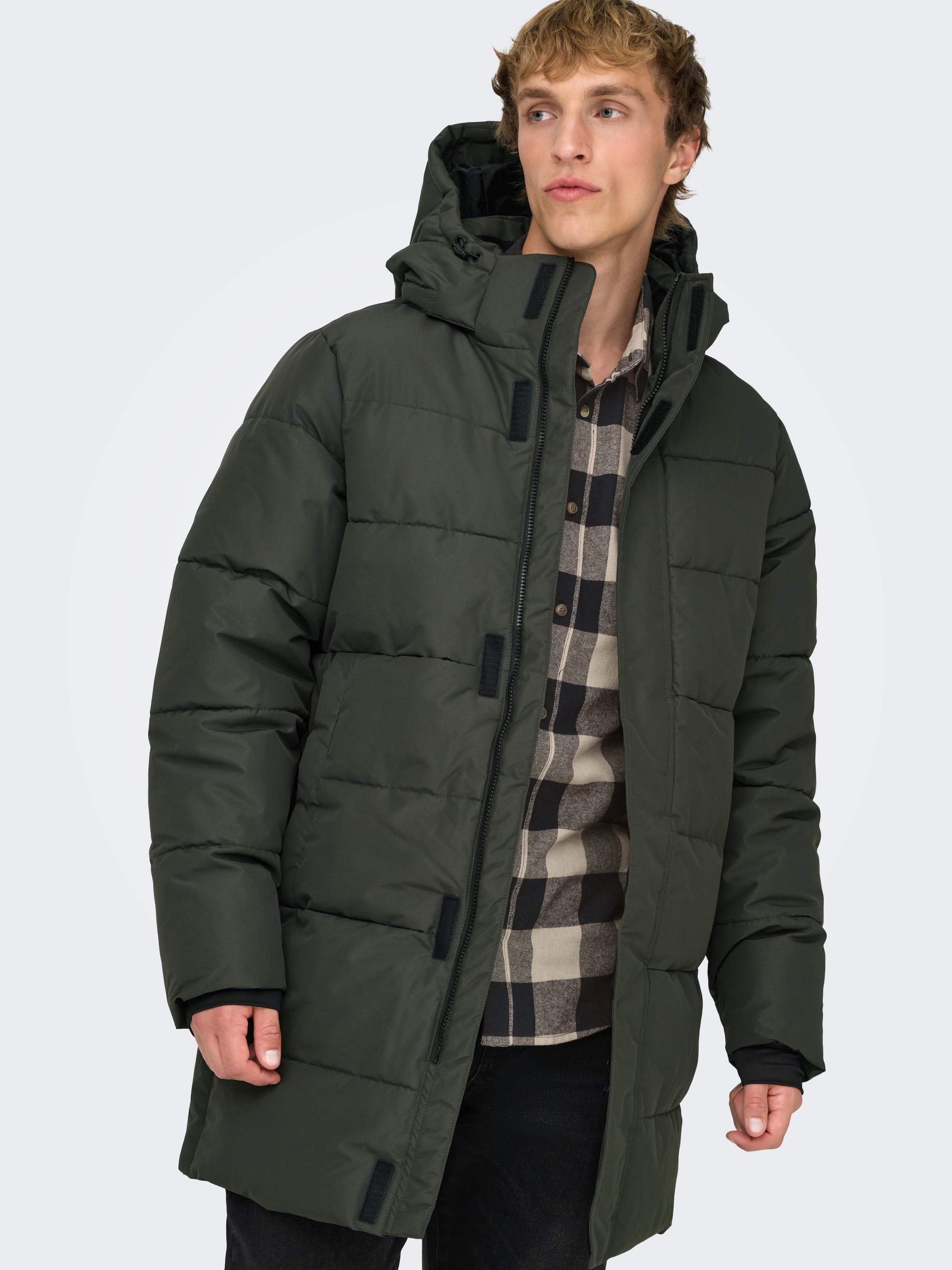 ONLY & SONS Veste matelassée »ONSCARL LIFE LONG QUILTED COAT NOOS OTW« mit Kapuze