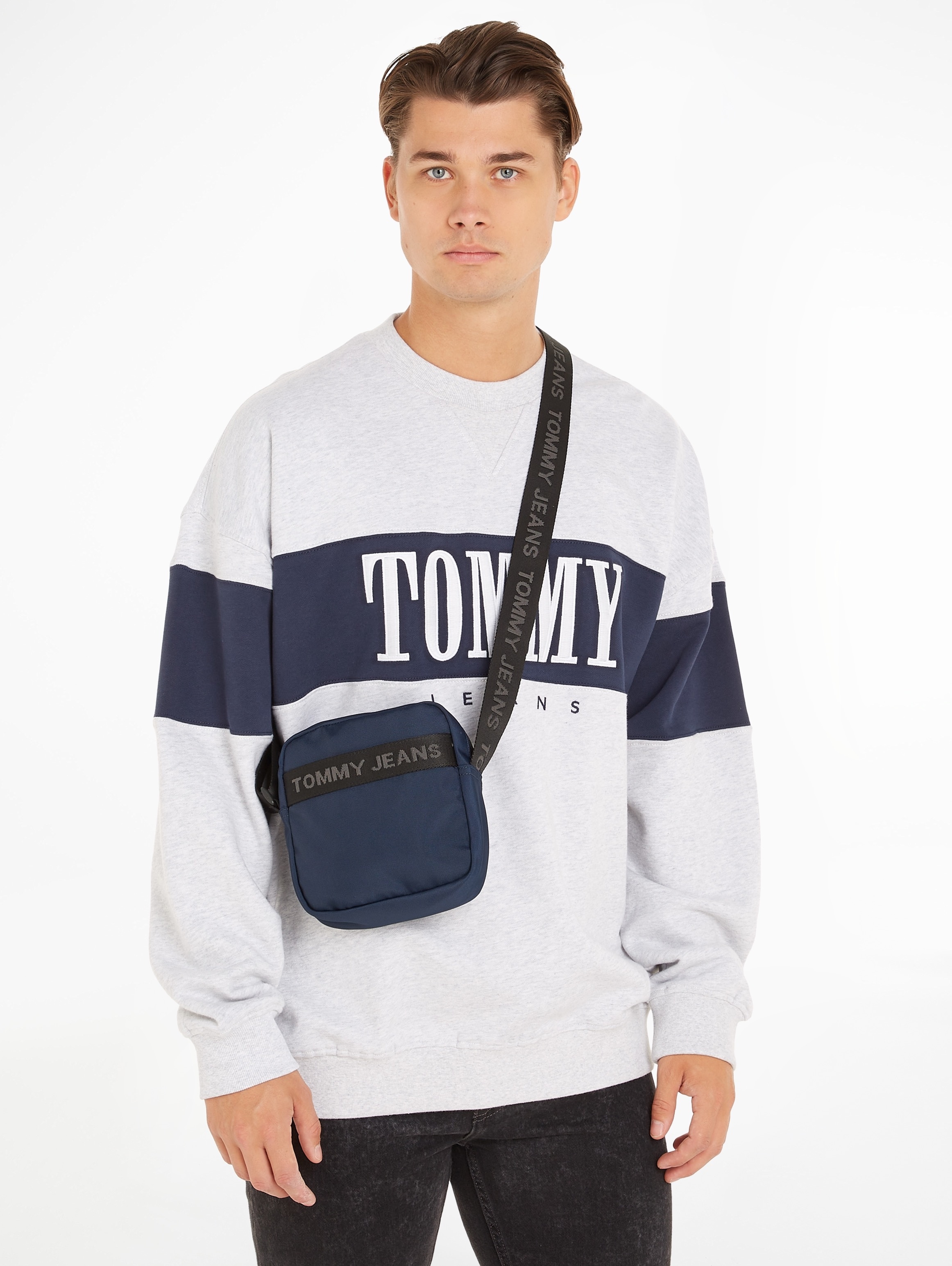 Tommy Jeans Mini Bag »TJM ESSENTIAL SQUARE REPORTER«, Herrenschultertasche Tasche Herren Umhängetasche
